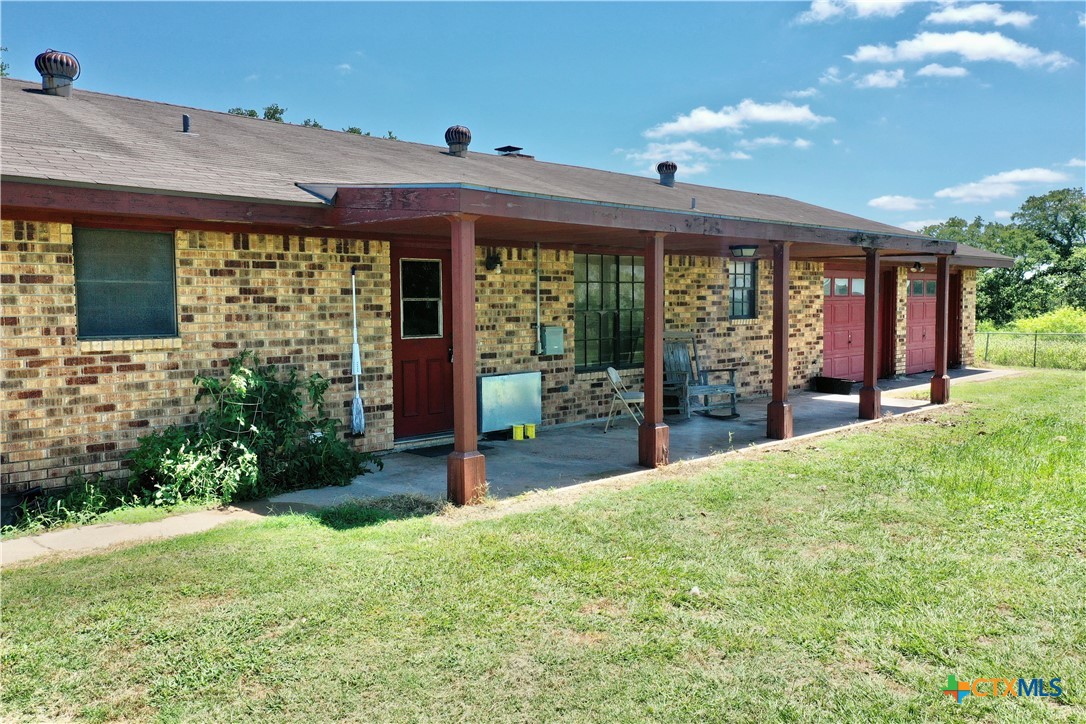 4410 FM 1115, Flatonia, Texas, 78959, United States, 3 Bedrooms Bedrooms, ,2 BathroomsBathrooms,Residential,For Sale,4410 FM 1115,1622002