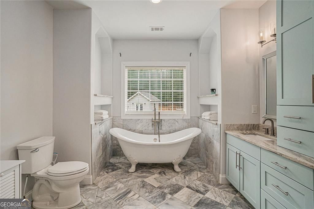 McDonough, Georgia, 30252, United States, 5 Bedrooms Bedrooms, ,4 BathroomsBathrooms,Residential,For Sale,1933845