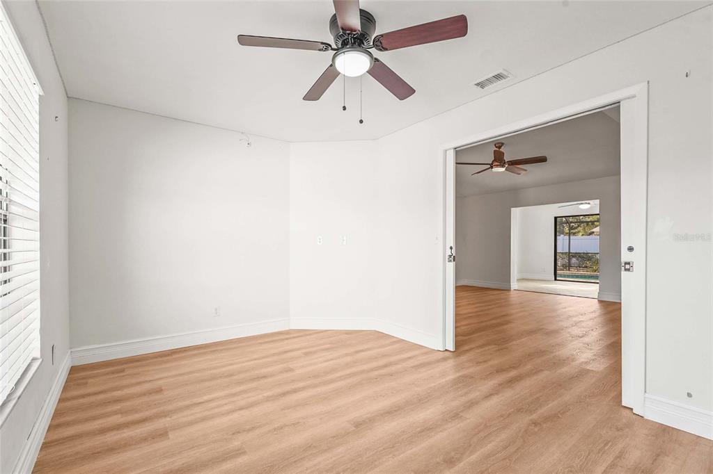 Bradenton, Florida, 34209, United States, 3 Bedrooms Bedrooms, ,2 BathroomsBathrooms,Residential,For Sale,1743662