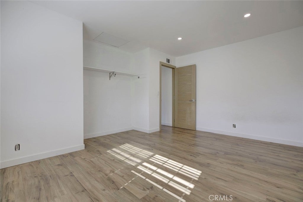 North Hills, California, 91343, United States, 4 Bedrooms Bedrooms, ,4 BathroomsBathrooms,Residential,For Sale,1997104