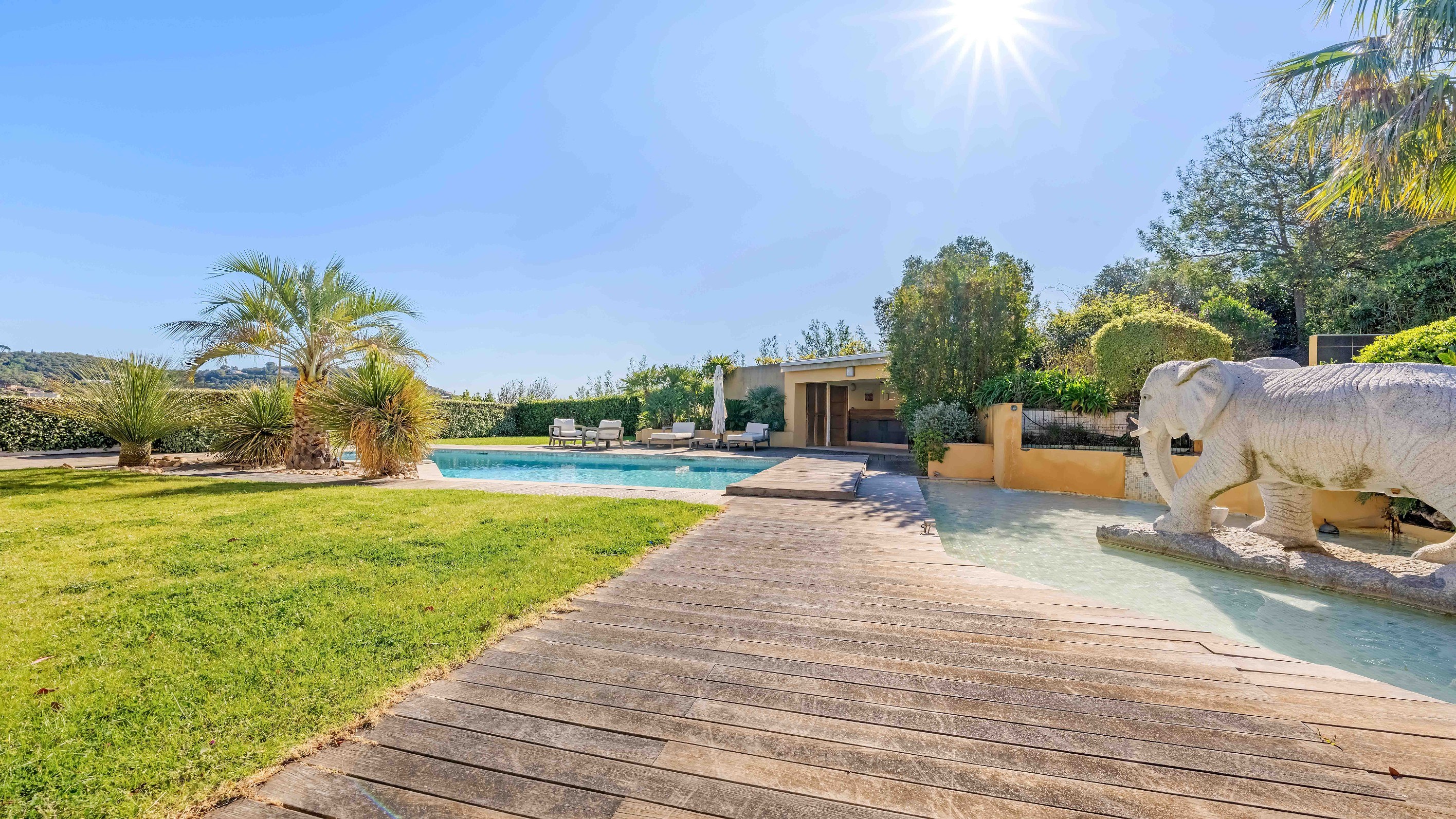  Sole agent listing: Villa with pool and sea view - Gulf of Saint-Tropez - 物件實景