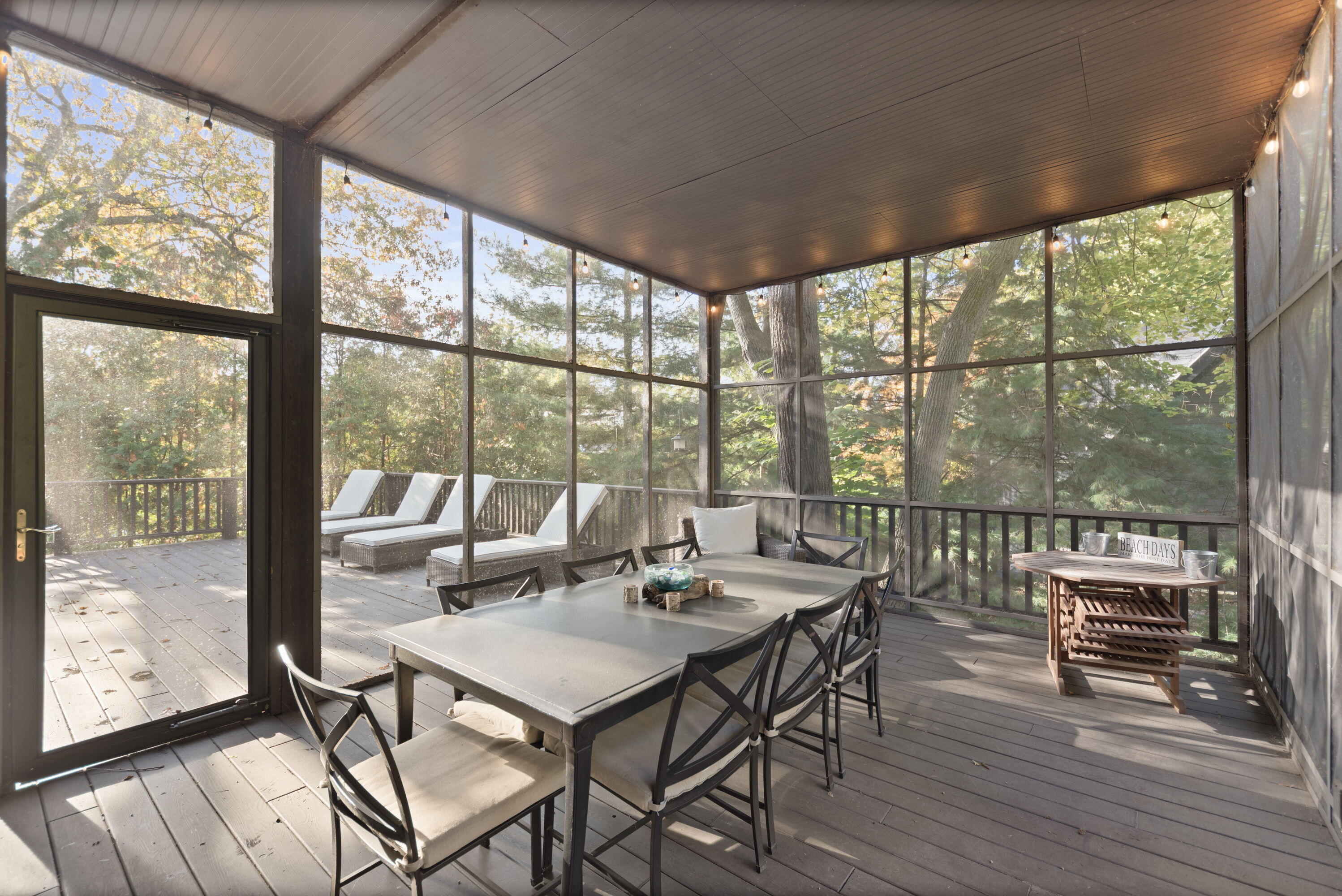 New Buffalo, Michigan, 49117, United States, 4 Bedrooms Bedrooms, ,3 BathroomsBathrooms,Residential,For Sale,1987868