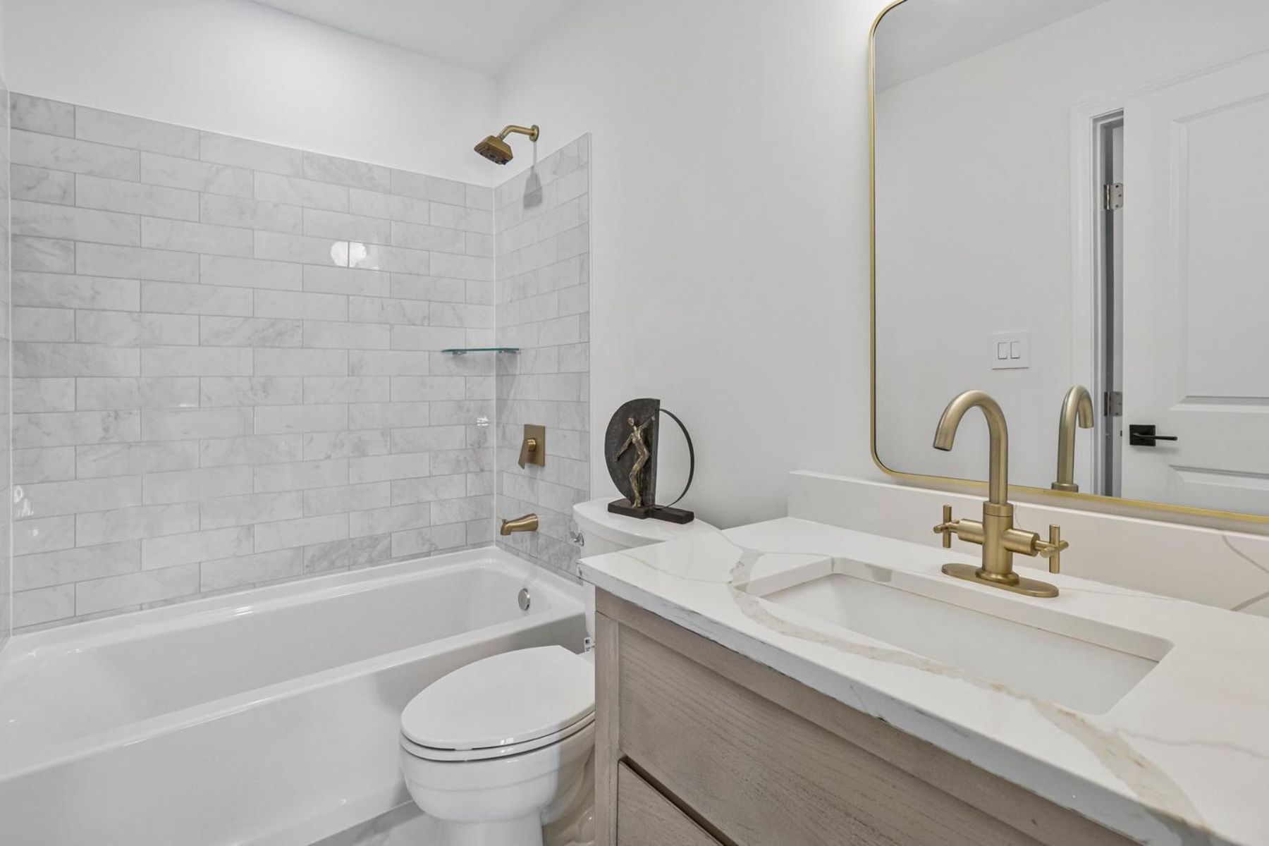  4318 Sheldon Avenue, Temple Hills, MD, 20748 - 物件實景