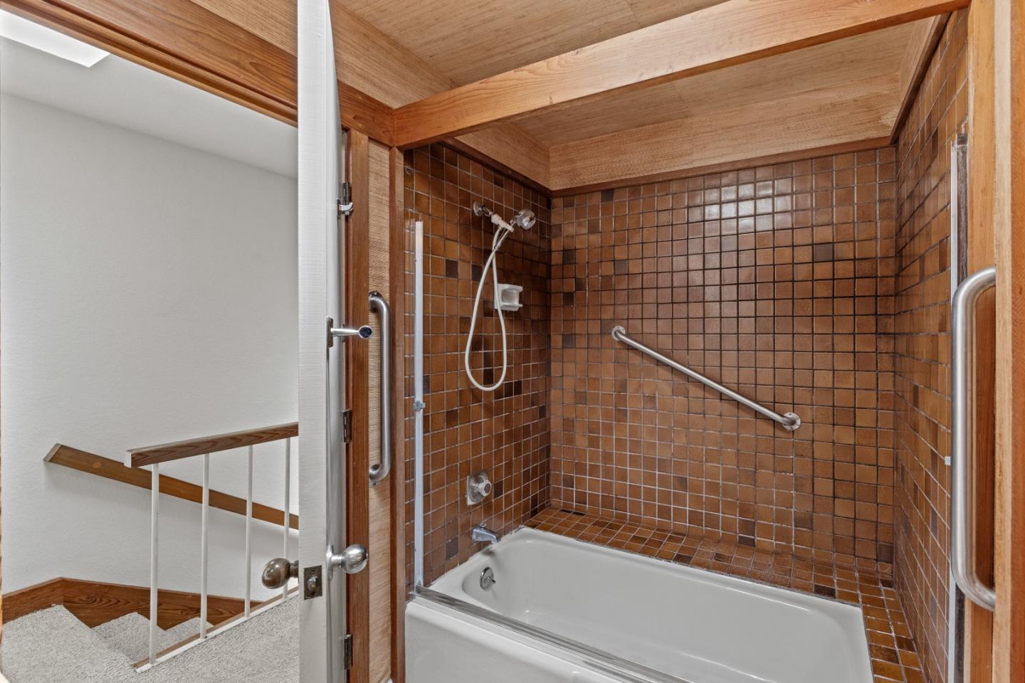 Carmel, California, 93923, United States, 3 Bedrooms Bedrooms, ,2 BathroomsBathrooms,Residential,For Sale,1901917