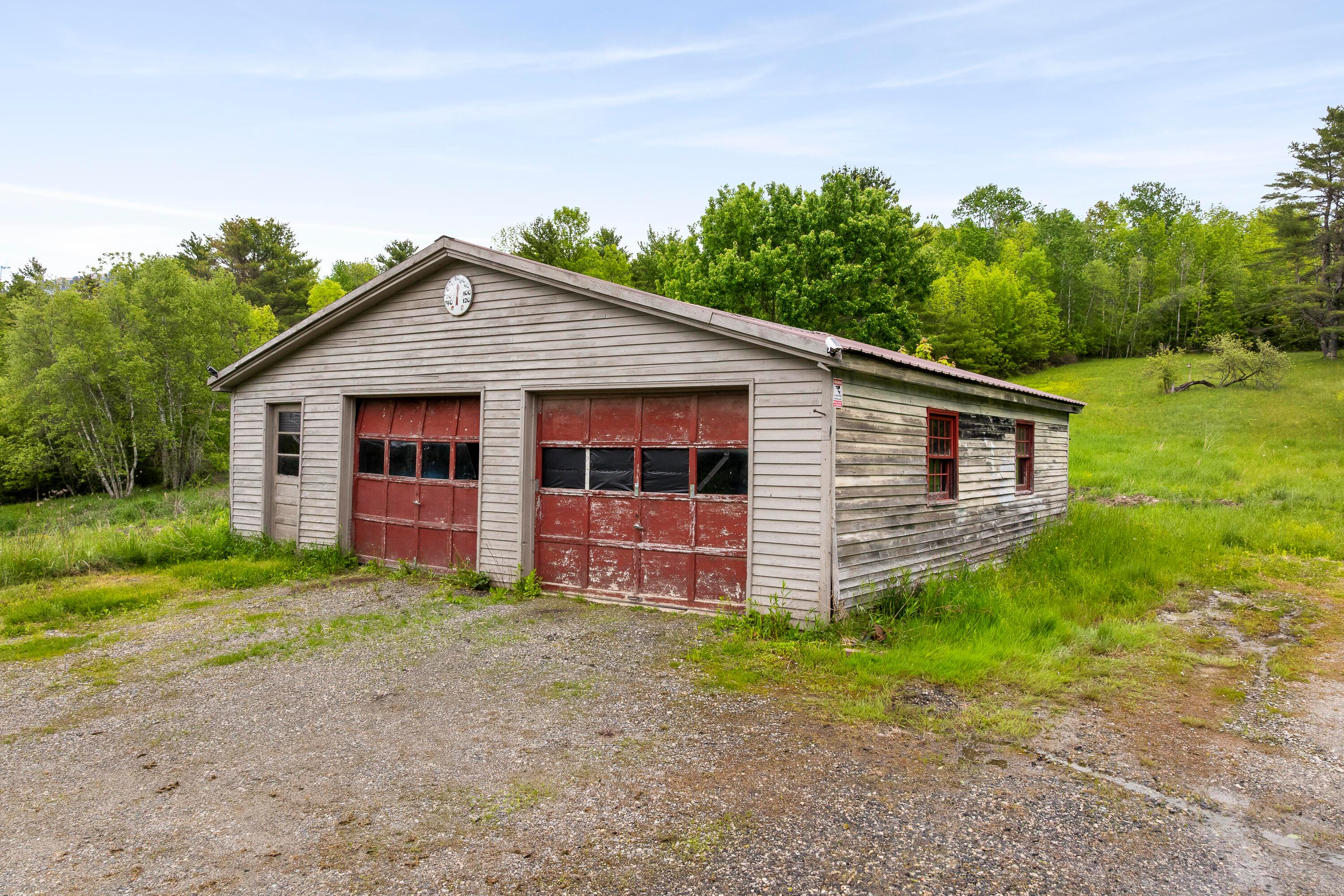  320 E Pittston Road - 物件實景