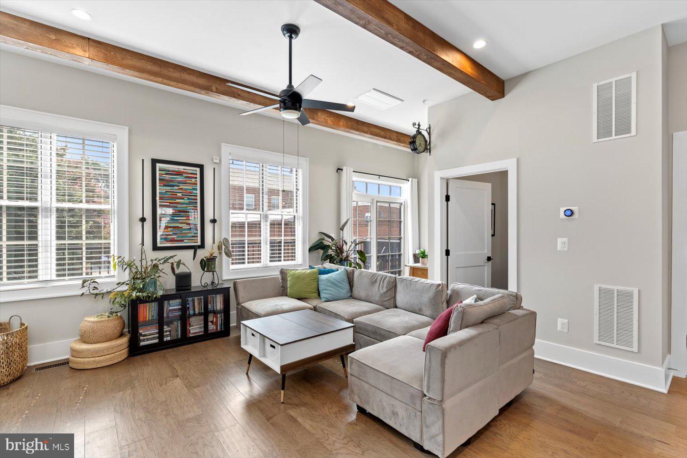 Fredericksburg, Virginia, 22401, United States, 4 Bedrooms Bedrooms, ,5 BathroomsBathrooms,Residential,For Sale,1914212