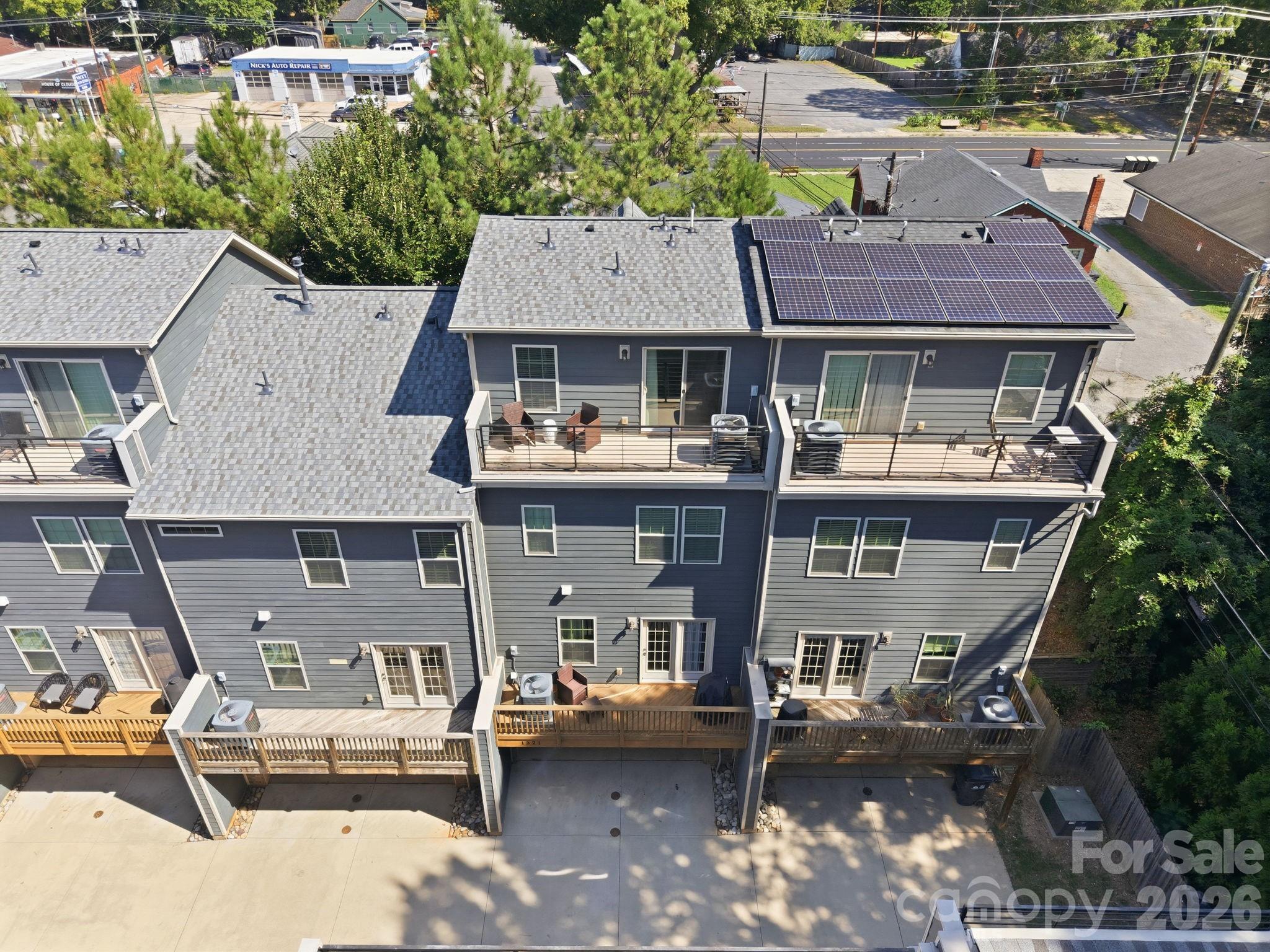 Queen Lyon Ct, Charlotte, NC 28205 #1