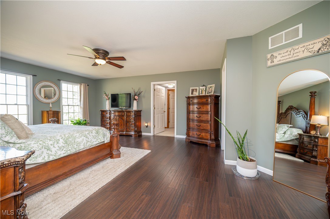 New Waterford, Ohio, 44445, United States, 4 Bedrooms Bedrooms, ,4 BathroomsBathrooms,Residential,For Sale,1931014