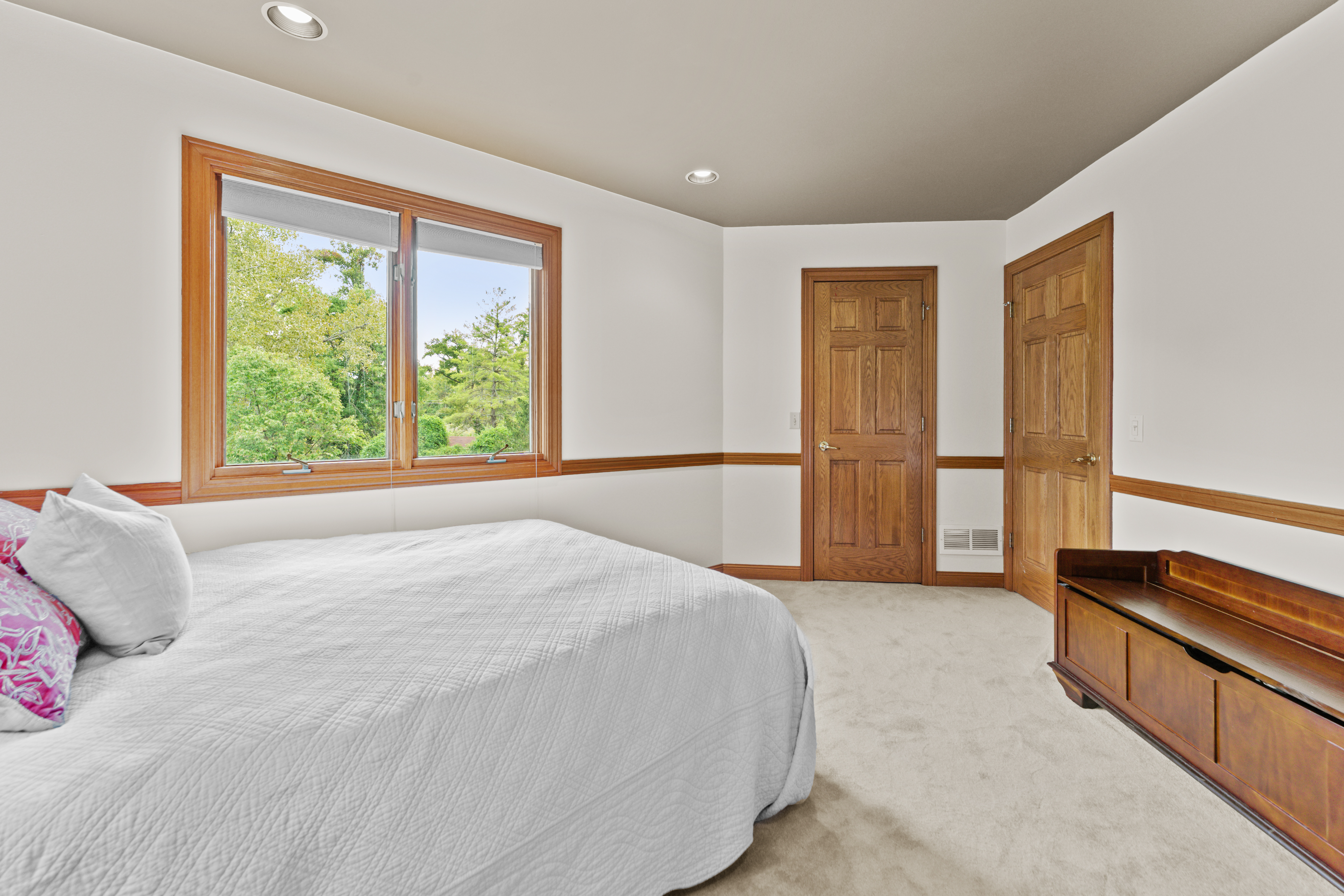  Light-Filled Contemporary on 2.35 Acres in Ladue - 物件實景