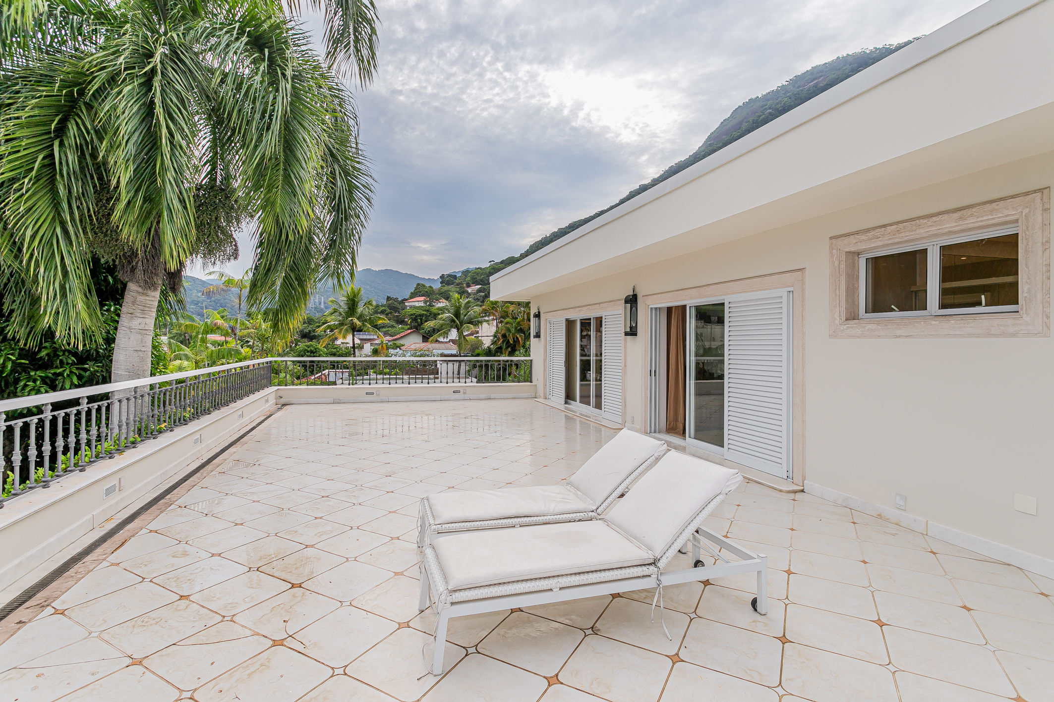  Exclusive property with lush greenery & leisure facilities in Jardim Botânico - 物件實景