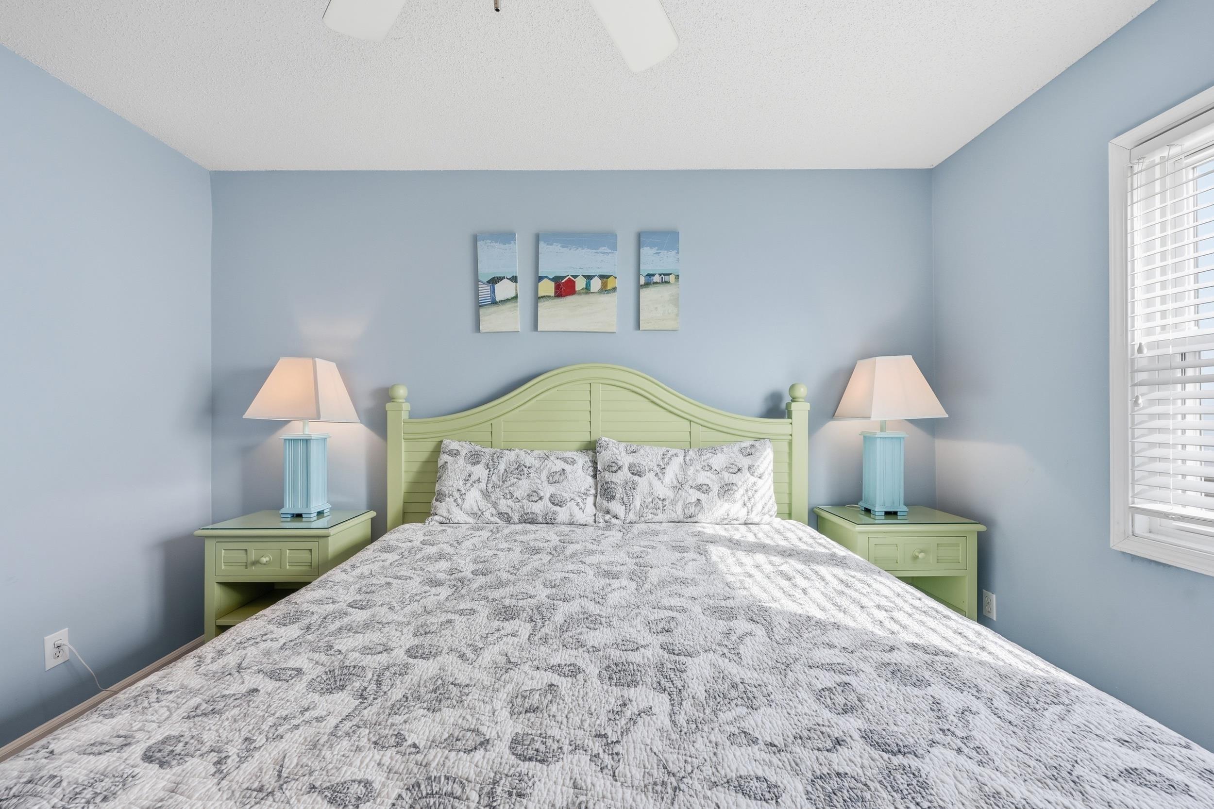 North Myrtle Beach, South Carolina, 29582, United States, 6 Bedrooms Bedrooms, ,4 BathroomsBathrooms,Residential,For Sale,2011670