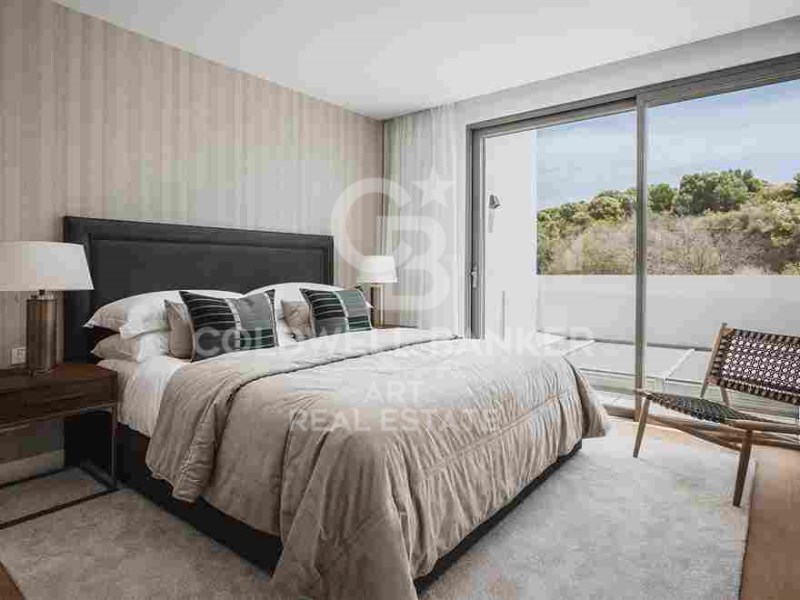 Estepona, Andalusia, ES, 5 Bedrooms Bedrooms, ,5 BathroomsBathrooms,Residential,For Sale,1796954