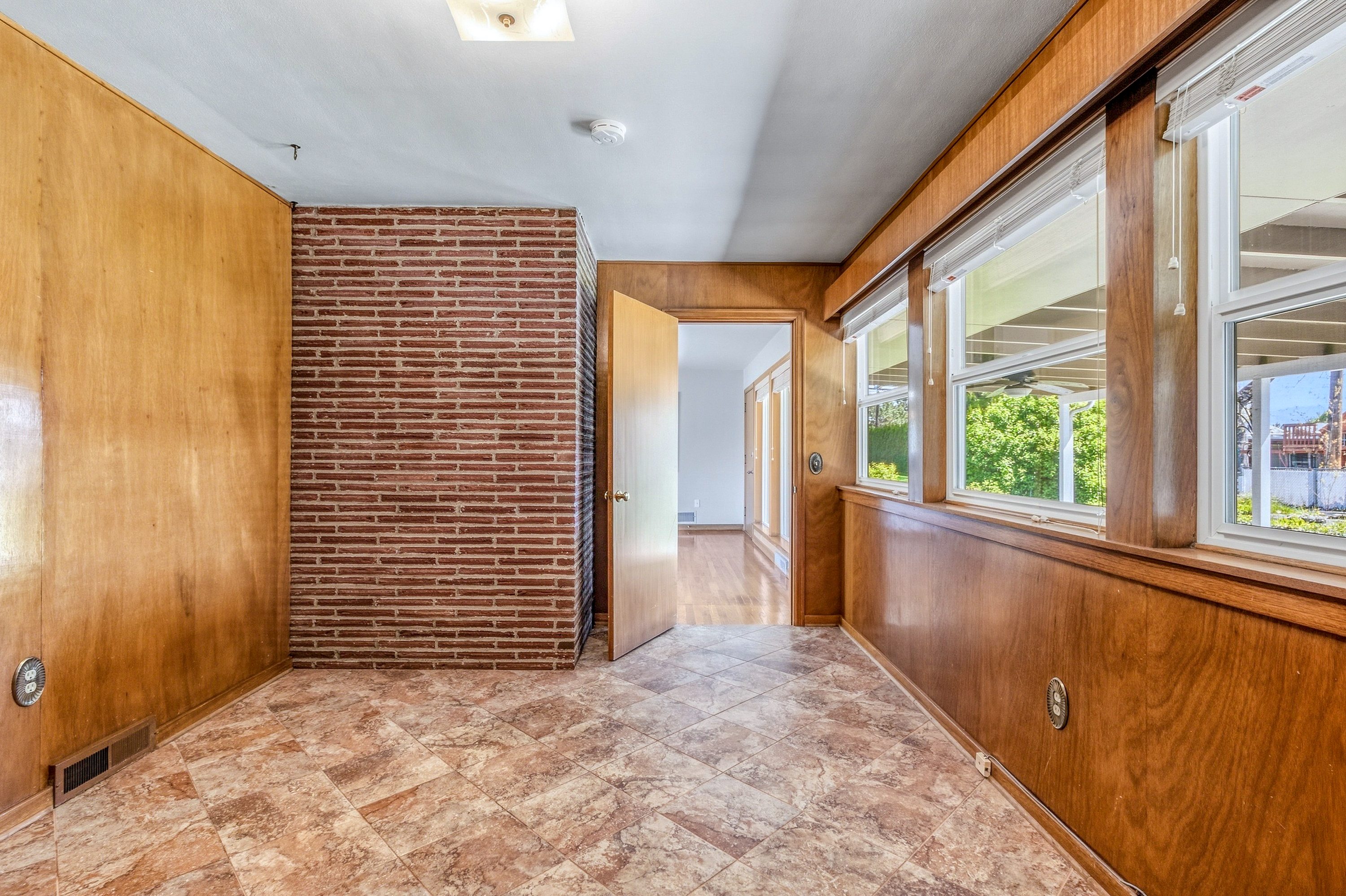  Classic Walla Walla Home in Desirable Neighborhood - 物件實景