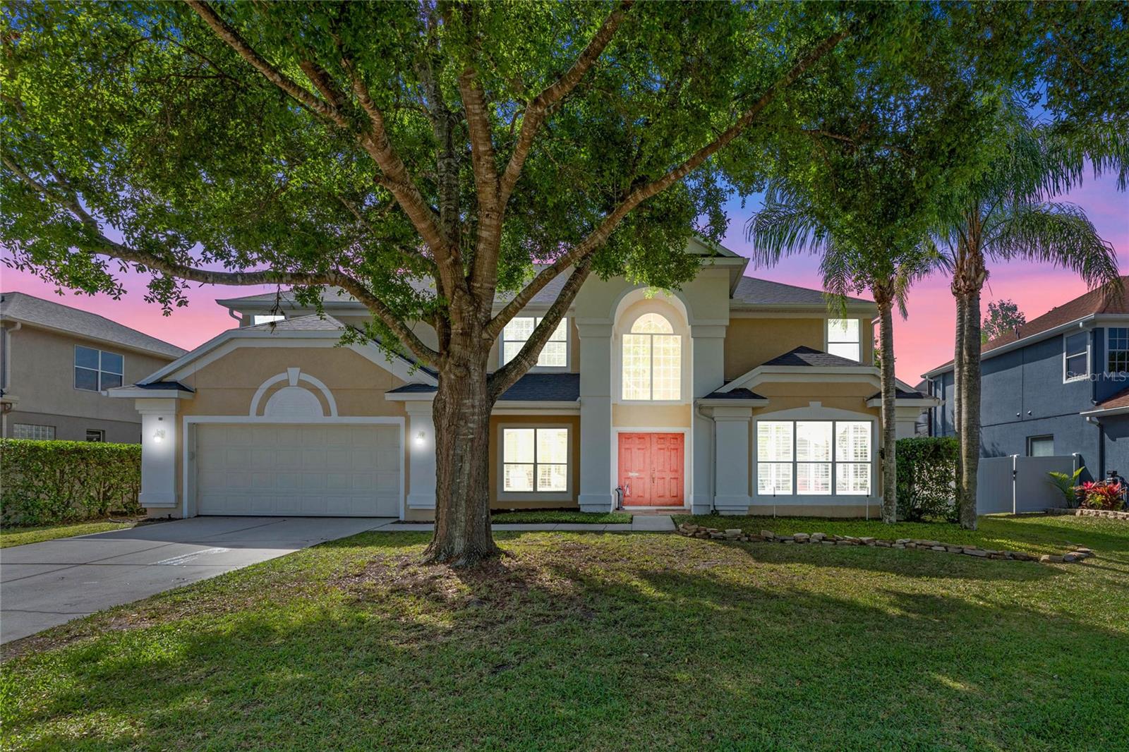 OVIEDO, Florida, 32765, United States, 5 Bedrooms Bedrooms, ,4 BathroomsBathrooms,Residential,For Sale,1980117