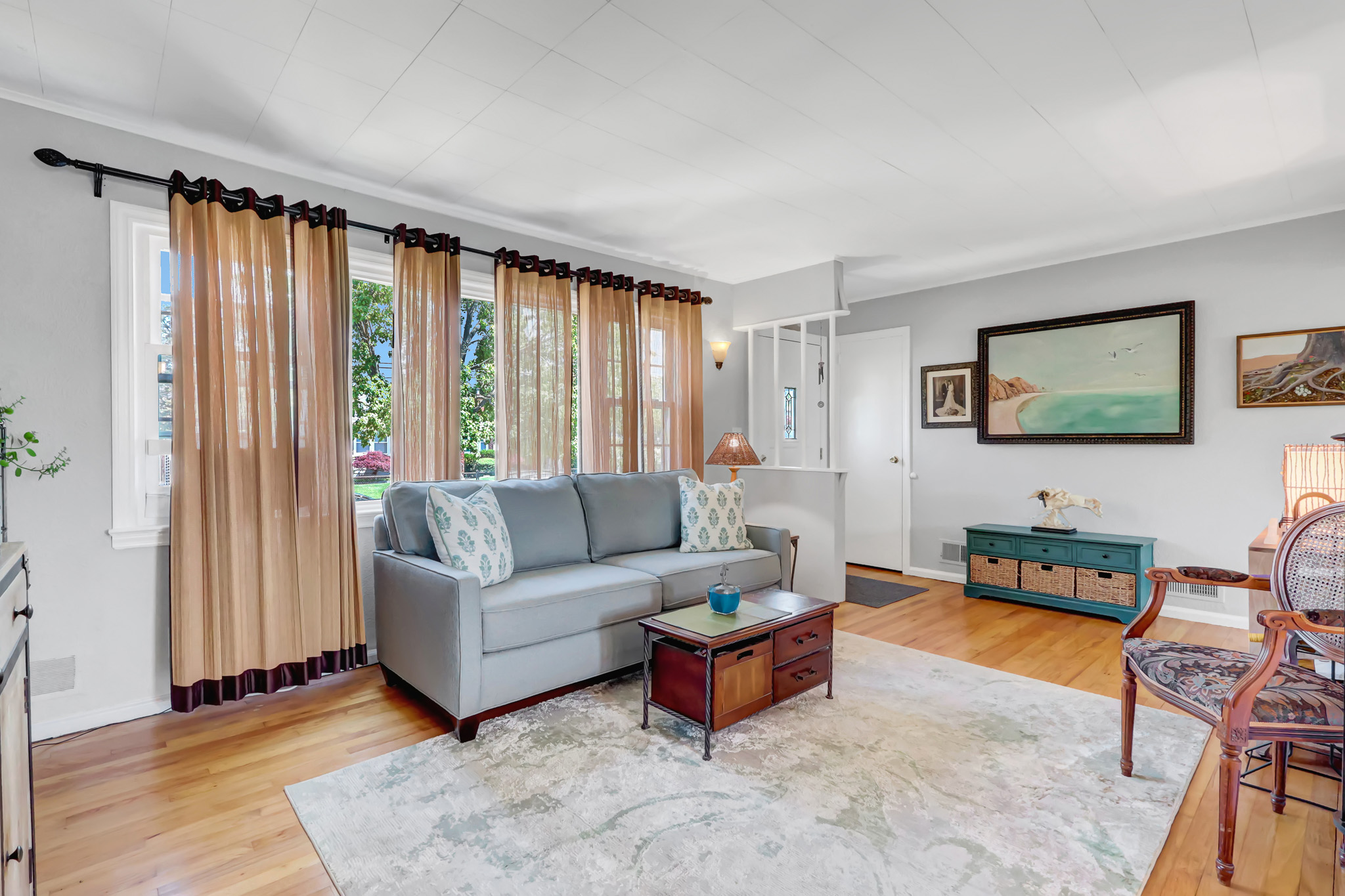  202 N Kings Avenue, Massapequa, NY, 11758 - 物件實景