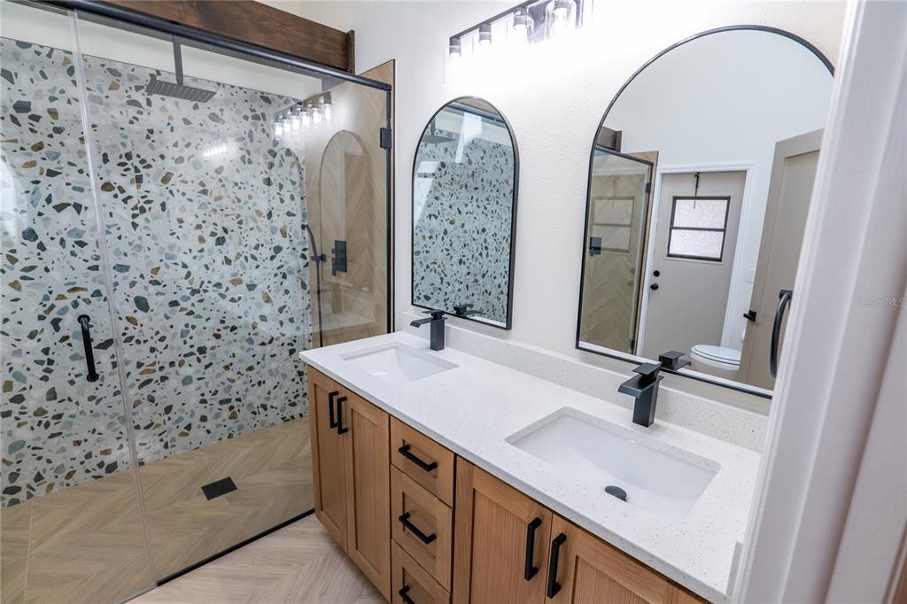 Orlando, Florida, 32812, United States, 3 Bedrooms Bedrooms, ,2 BathroomsBathrooms,Residential,For Sale,1901822