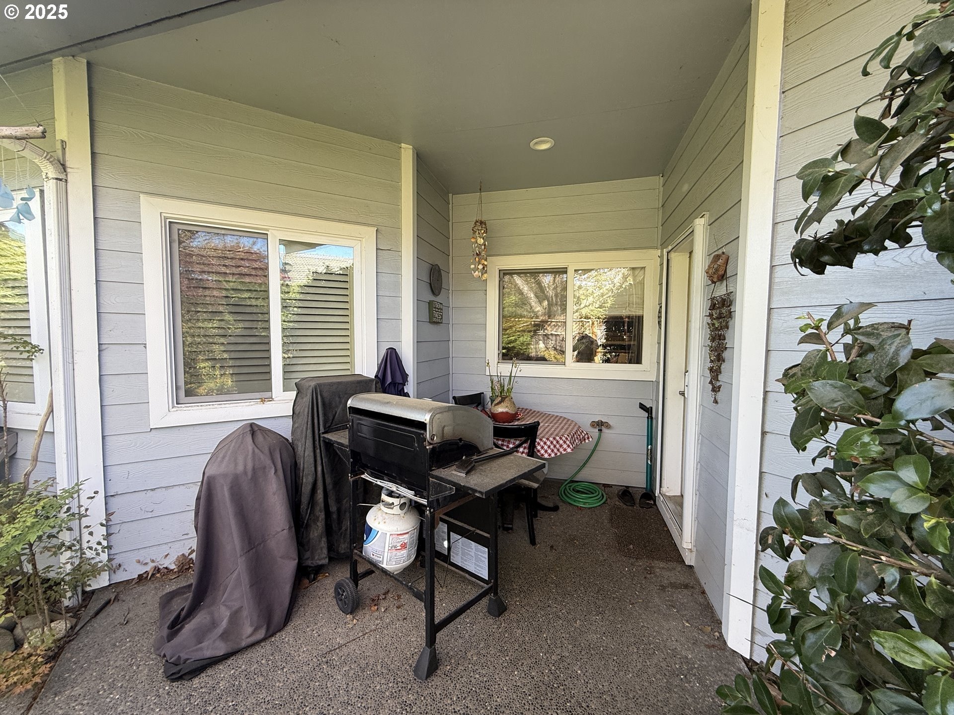 Brookings, Oregon, 97415, United States, 2 Bedrooms Bedrooms, ,2 BathroomsBathrooms,Residential,For Sale,1920315