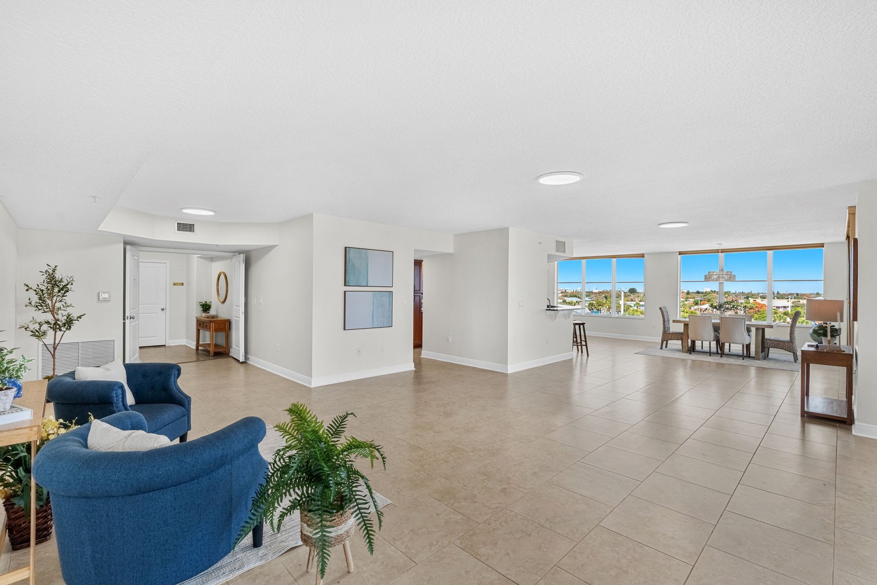  410 Hayes Avenue, #402, Cocoa Beach, FL, 32931 - 物件實景