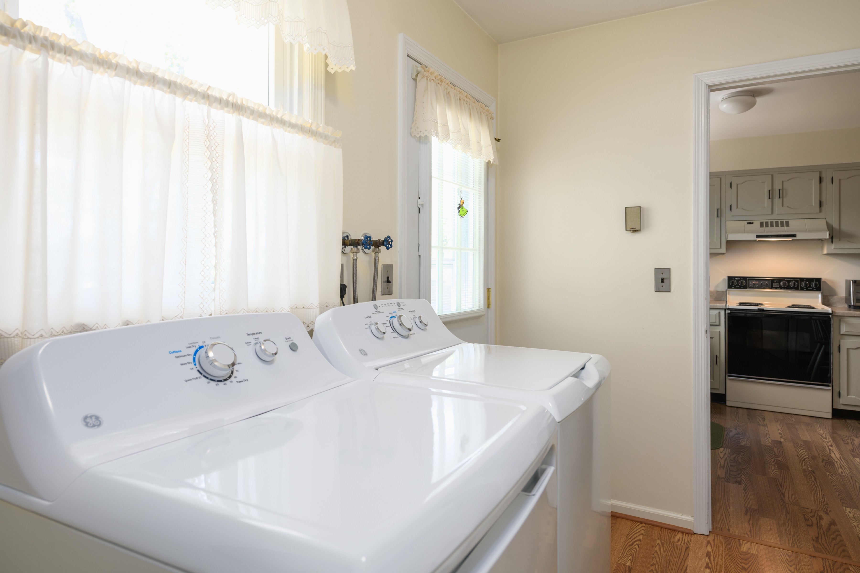  3-Bedroom, 1.5-Bath Ranch in Eatontown - 物件實景