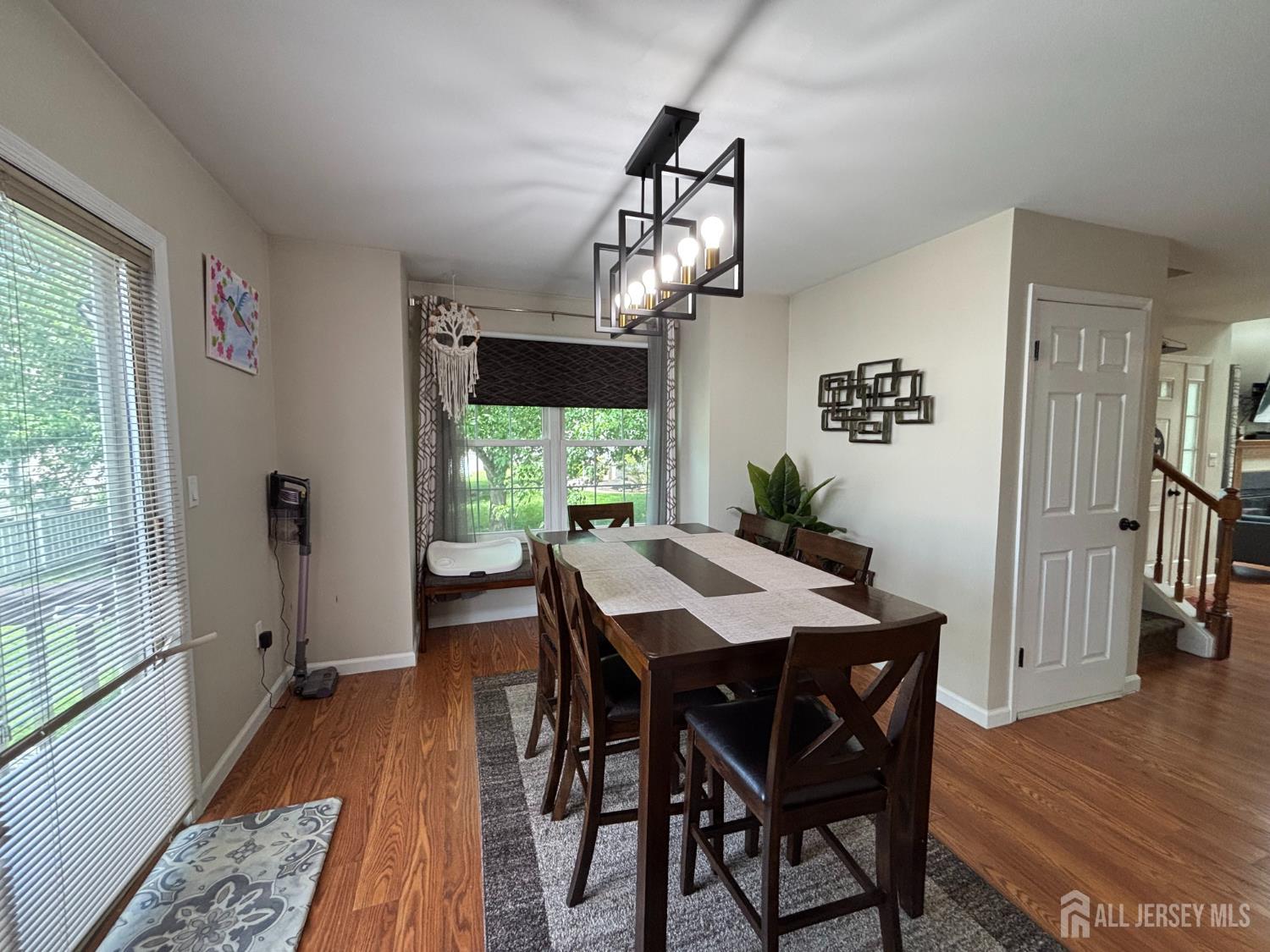 North Brunswick, New Jersey, 08902, United States, 3 Bedrooms Bedrooms, ,3 BathroomsBathrooms,Residential,For Sale,2048487
