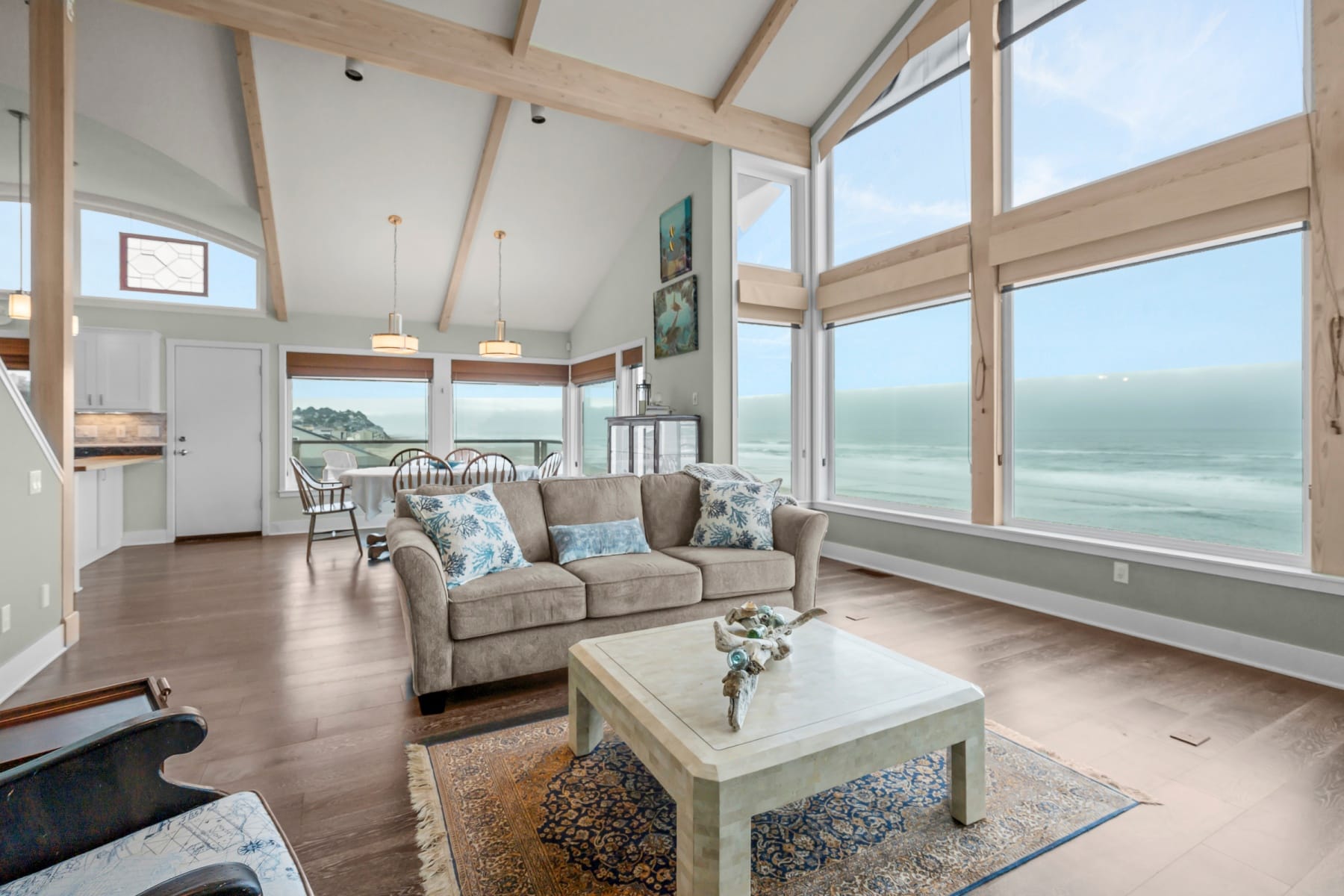  1068 NW 6TH CT Lincoln City, OR 97367 - 物件實景