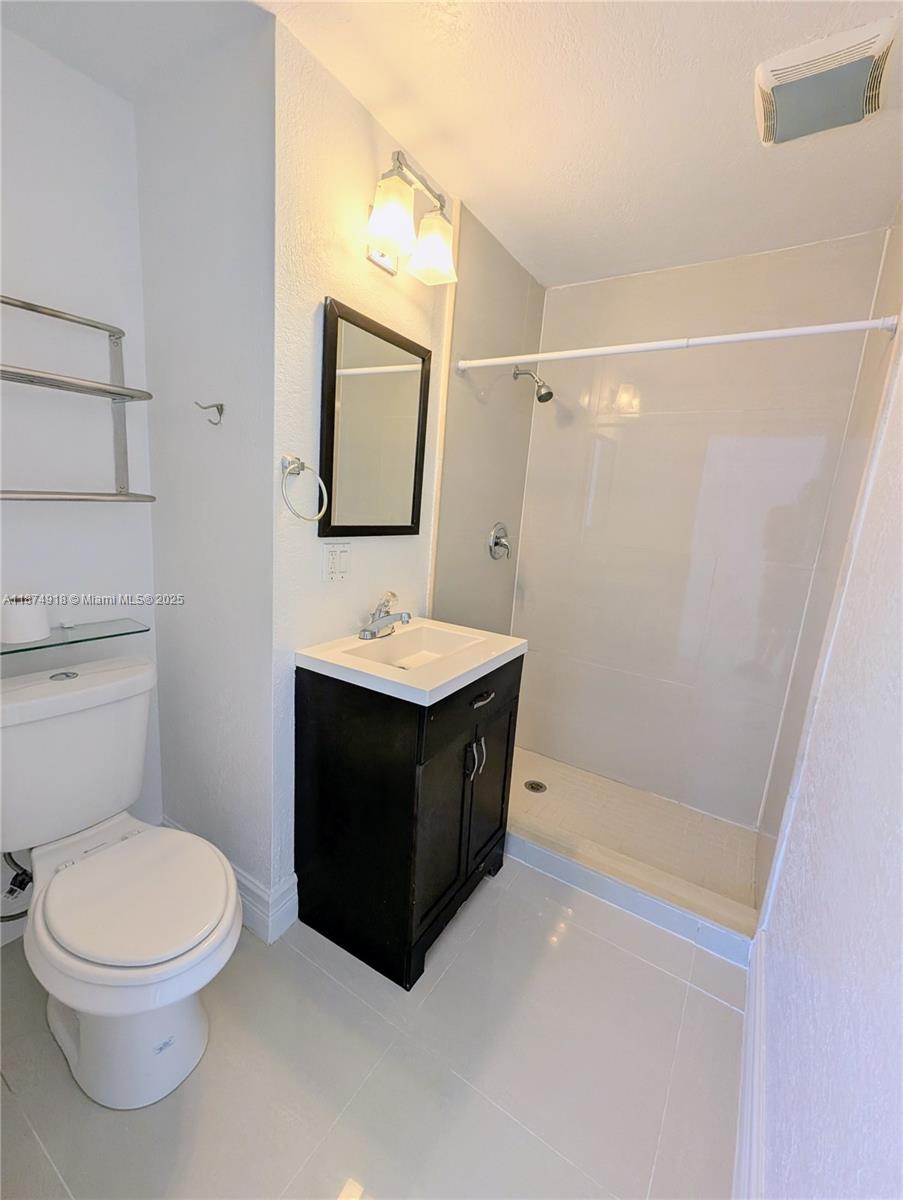 Miami, Florida, 33138, United States, 3 Bedrooms Bedrooms, ,2 BathroomsBathrooms,Residential,For Sale,1947884