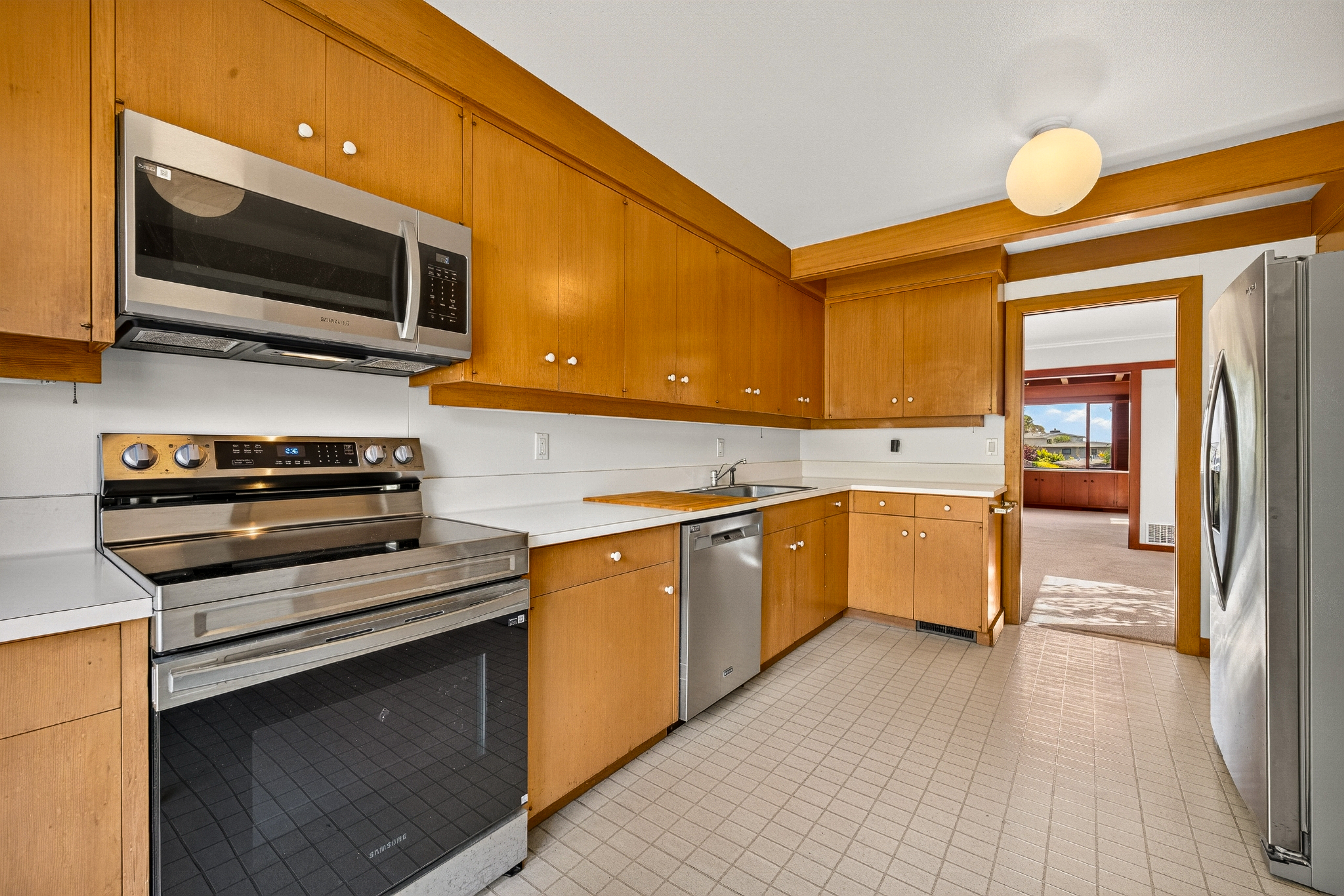  Mid-Century Character. Bay Views. A Rare Tiburon Opportunity - 物件實景