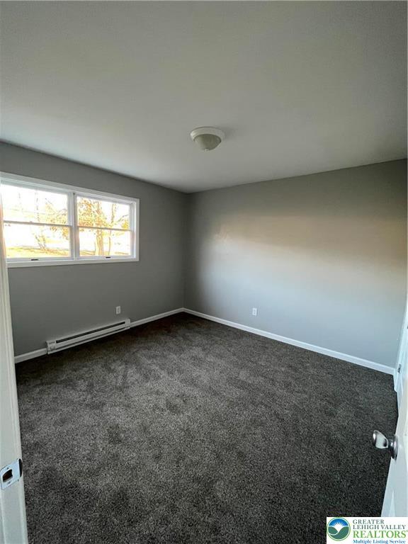 Plainfield Twp, Pennsylvania, 18072, United States, 4 Bedrooms Bedrooms, ,5 BathroomsBathrooms,Residential,For Sale,1960532