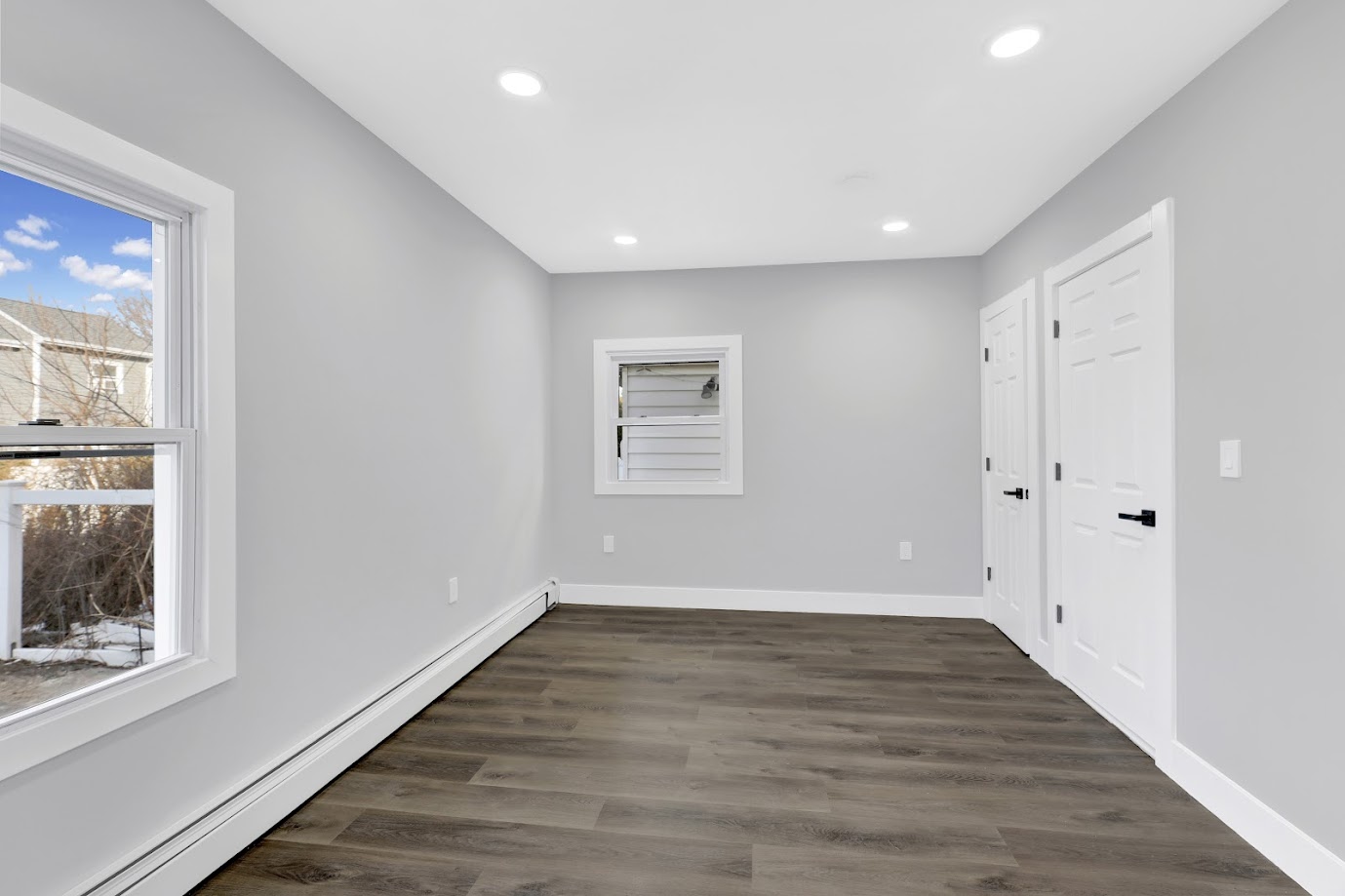 Queens Village, New York, 11429, United States, 4 Bedrooms Bedrooms, ,3 BathroomsBathrooms,Residential,For Sale,2005835