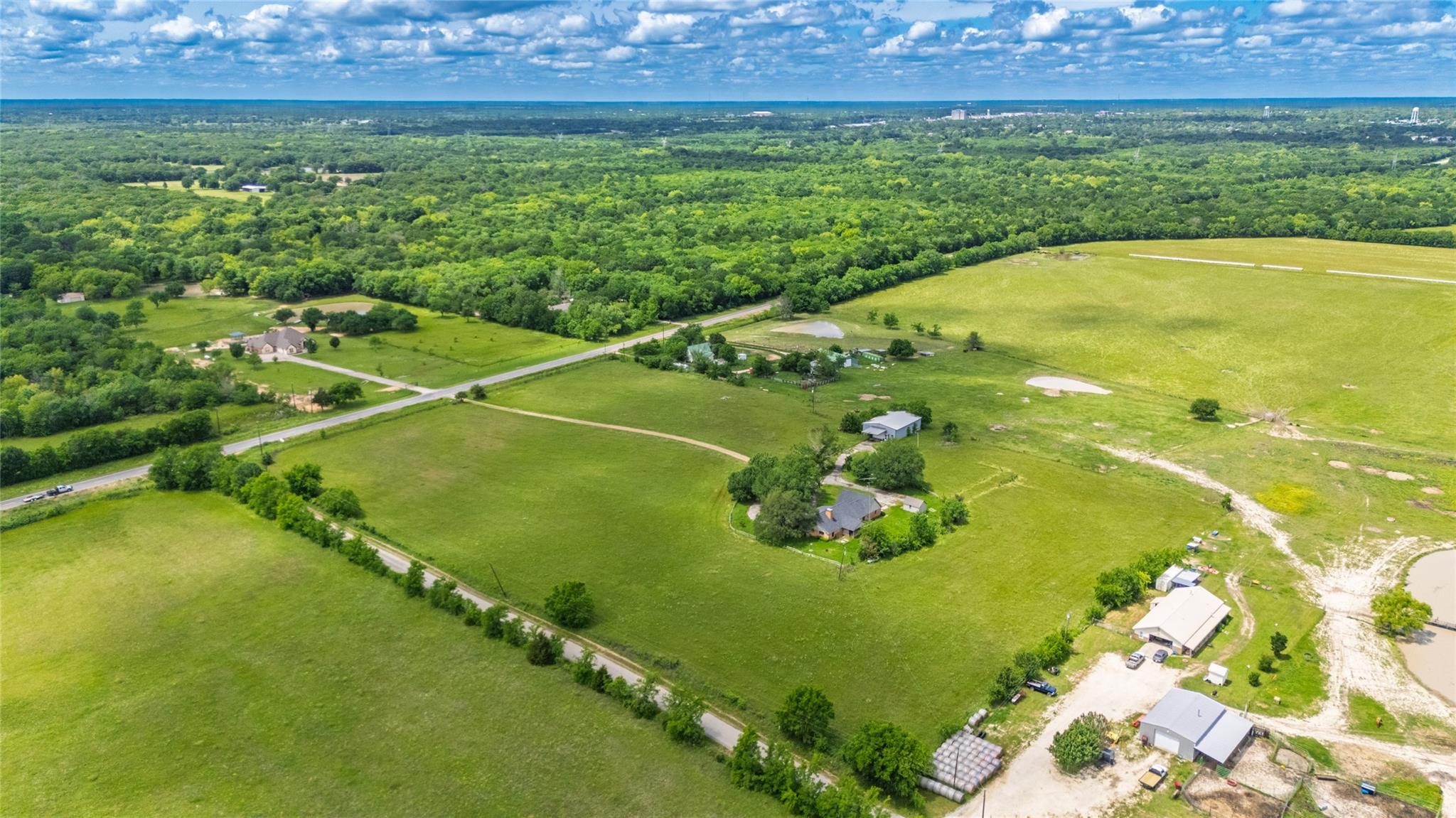 Campbell, Texas, 75442, United States, 3 Bedrooms Bedrooms, ,2 BathroomsBathrooms,Residential,For Sale,1854450