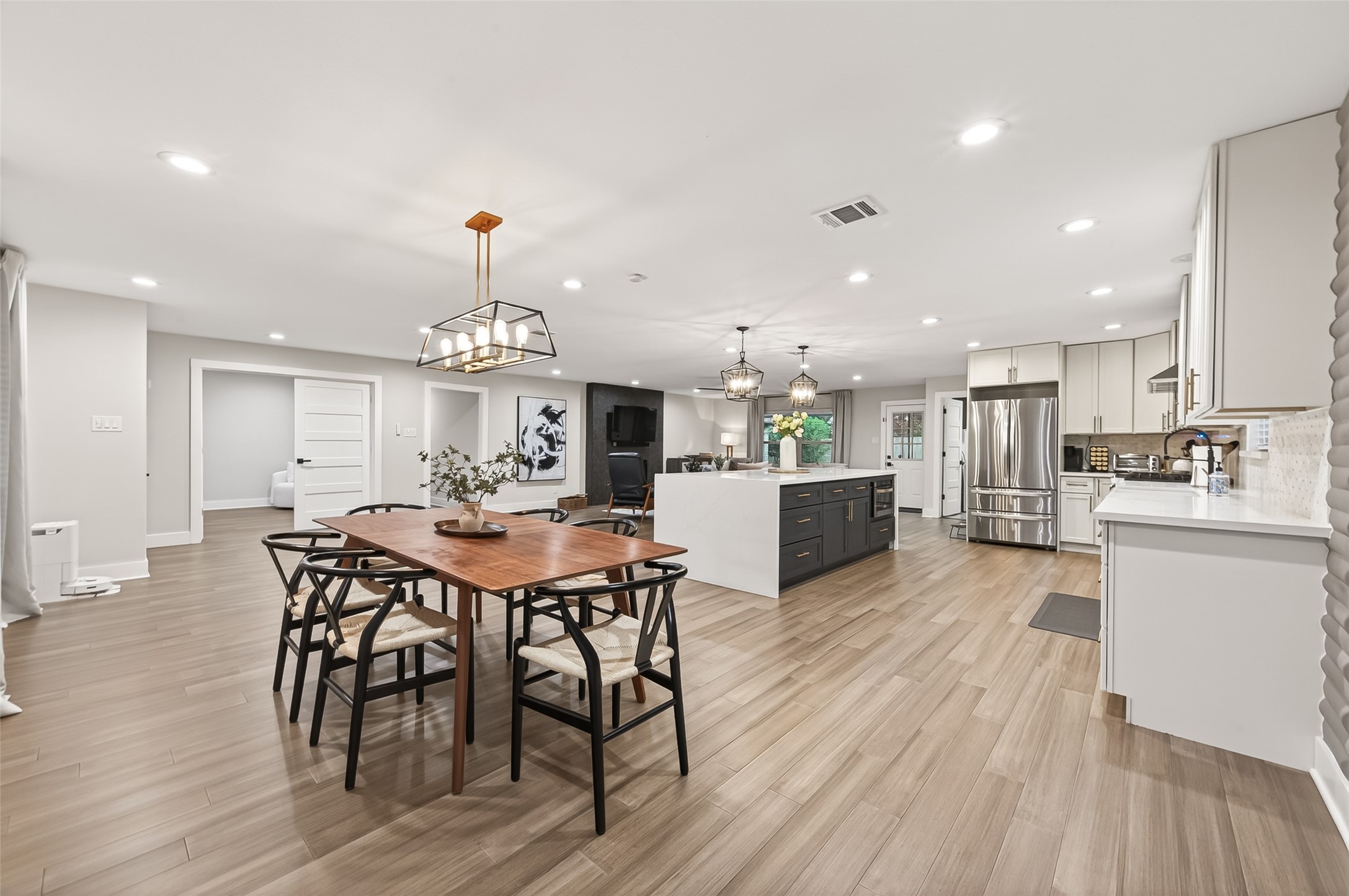  6227 Yarwell Drive - 物件實景