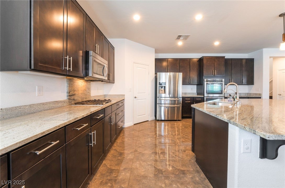 Las Vegas, Nevada, 89135, United States, 3 Bedrooms Bedrooms, ,3 BathroomsBathrooms,Residential,For Sale,1977771