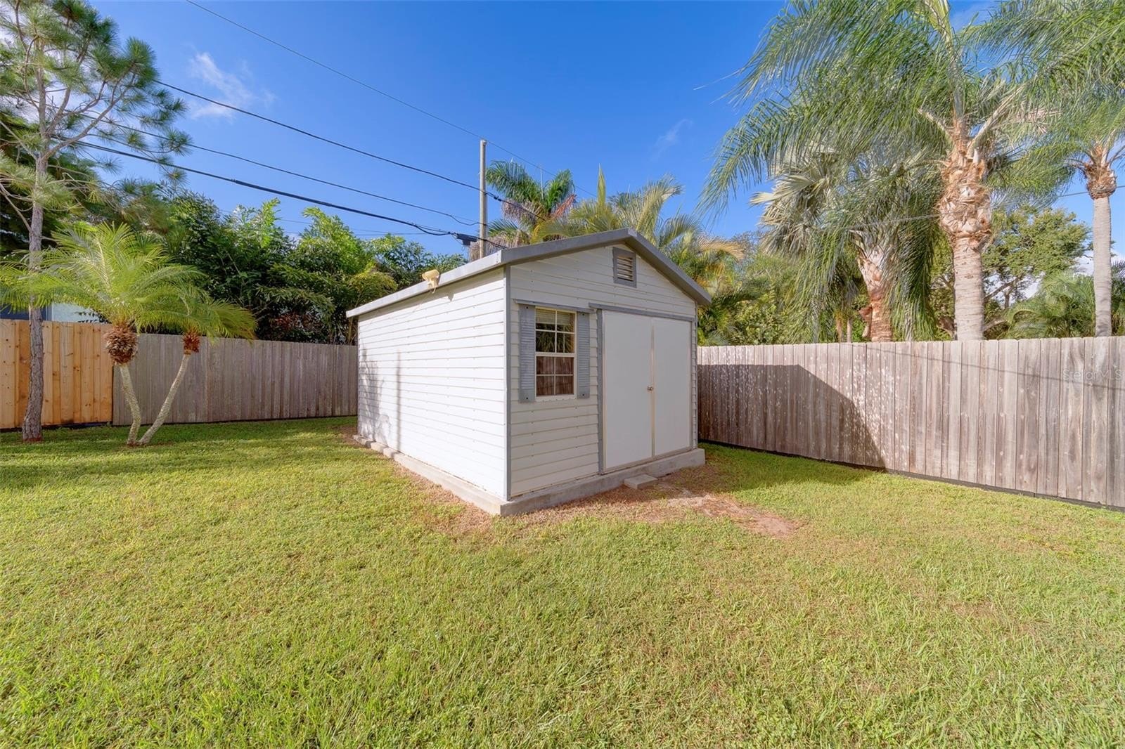 CLEARWATER, Florida, 33755, United States, 2 Bedrooms Bedrooms, ,1 BathroomBathrooms,Residential,For Sale,1976498