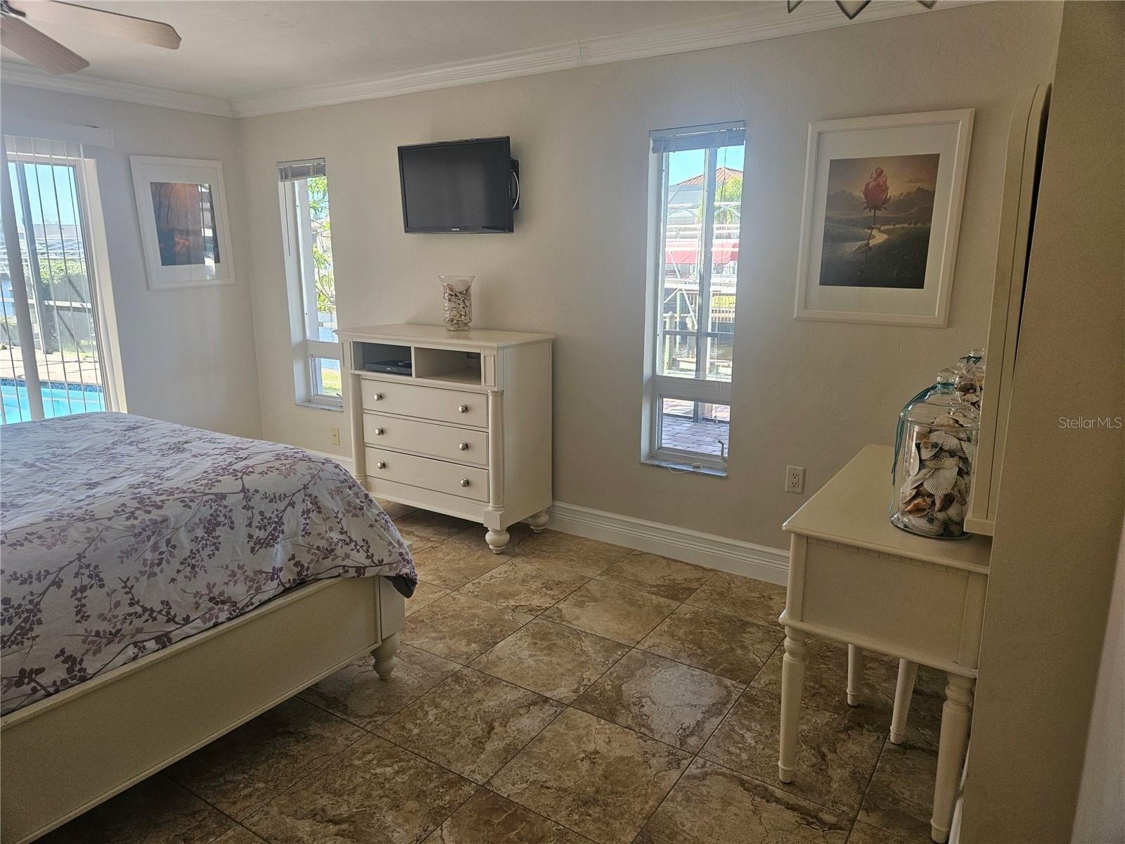 CAPE CORAL, Florida, 33914, United States, 4 Bedrooms Bedrooms, ,4 BathroomsBathrooms,Residential,For Sale,1981133