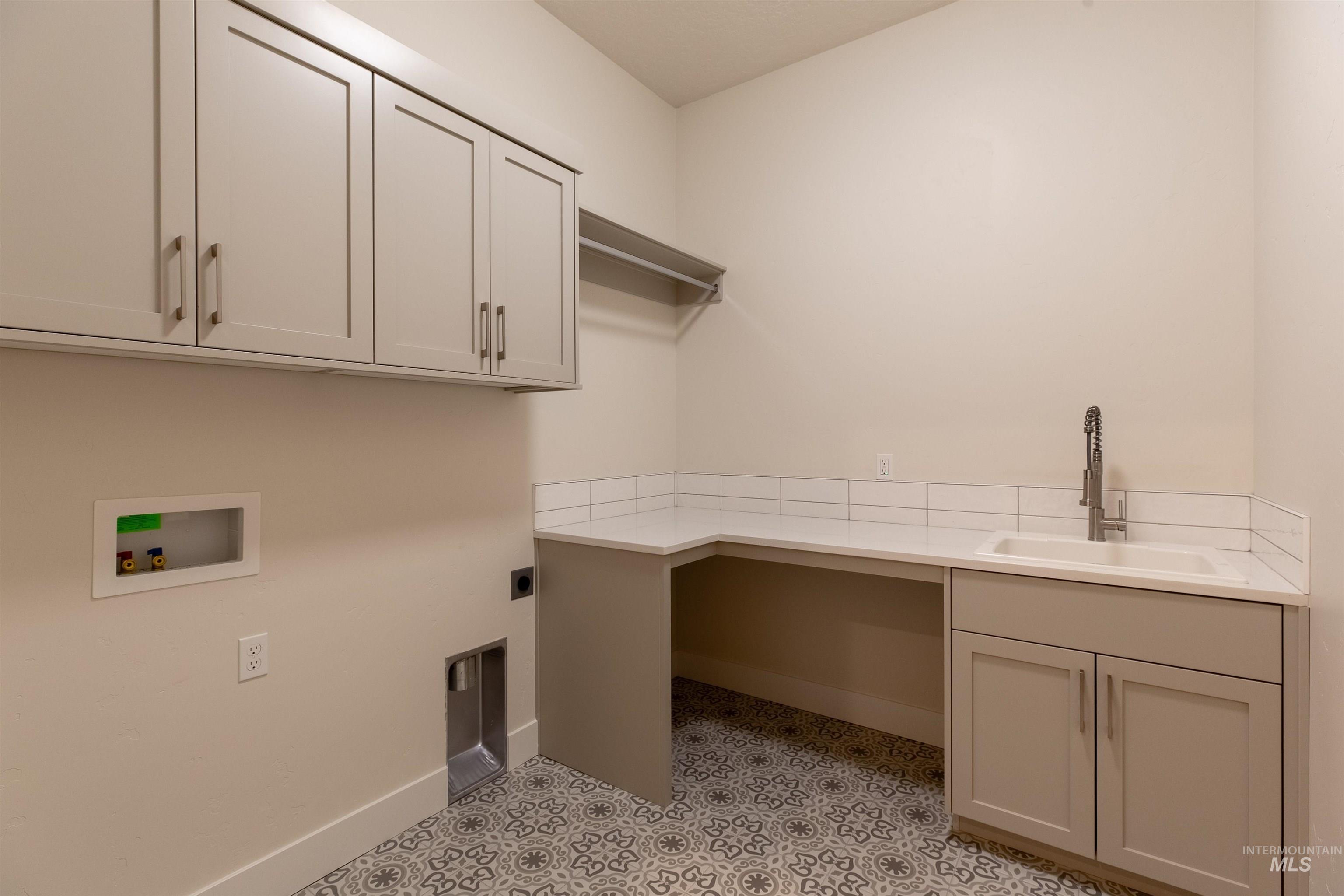 Meridian, Idaho, 83642, United States, 4 Bedrooms Bedrooms, ,3 BathroomsBathrooms,Residential,For Sale,1992156