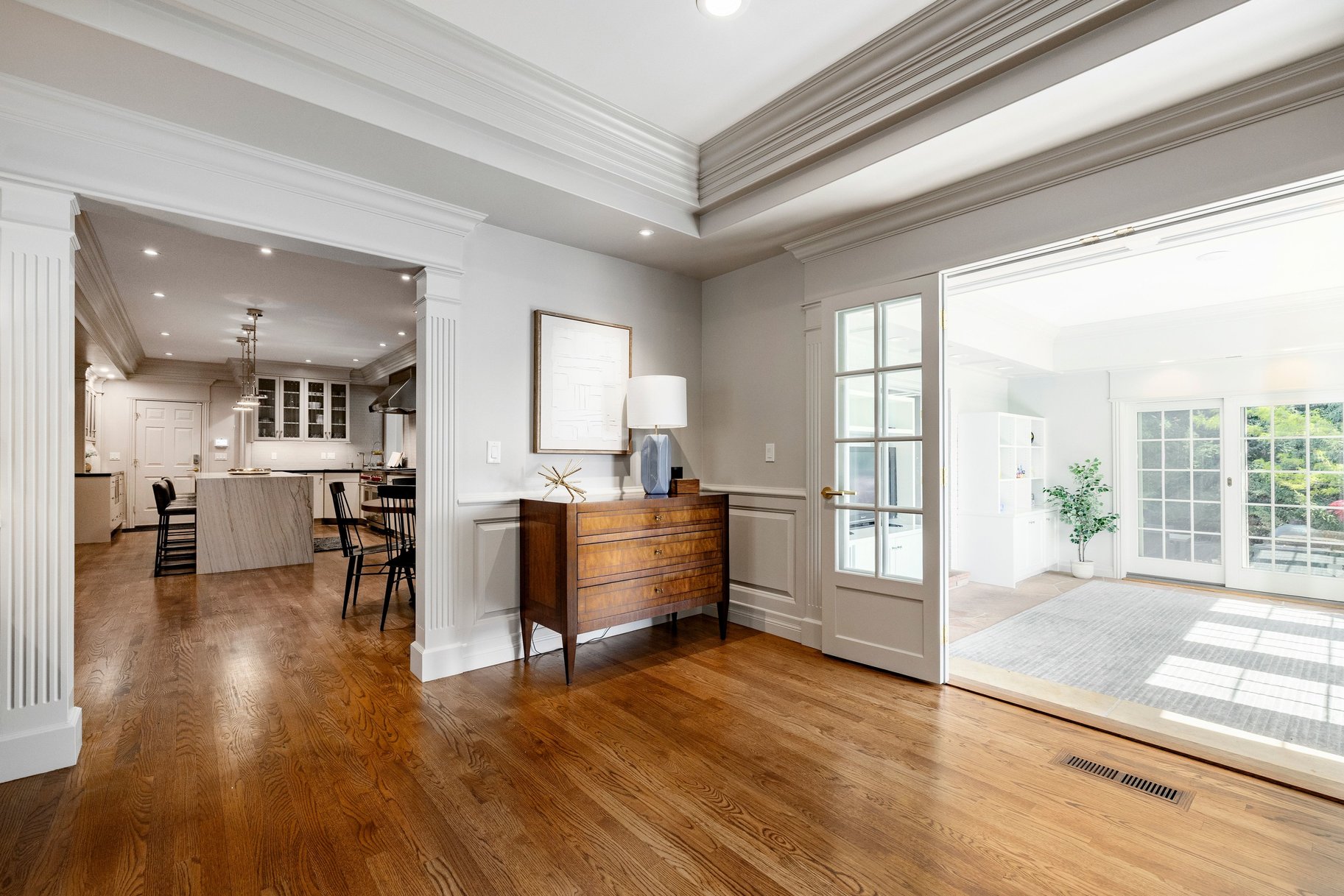  BEAUTIFULLY UPDATED FEDERAL HEIGHTS TWO STORY HOME - 物件實景