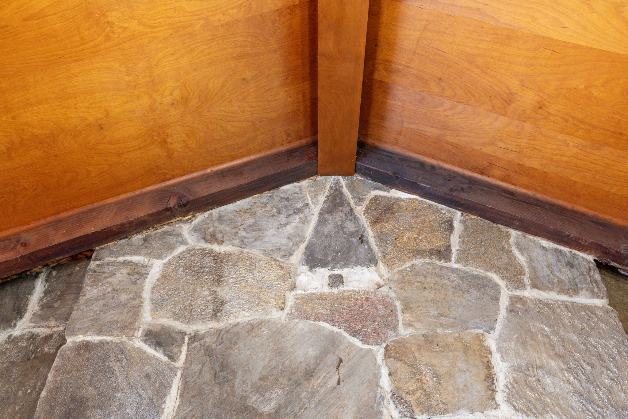  418 Plymouth Road - 物件實景