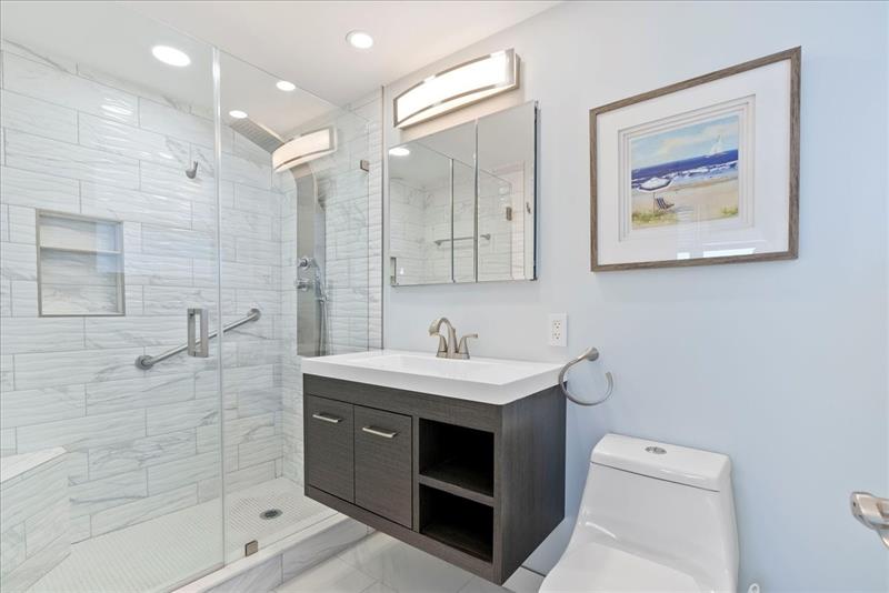 Fort Lauderdale, Florida, 33316, United States, 2 Bedrooms Bedrooms, ,2 BathroomsBathrooms,Residential,For Sale,1907376