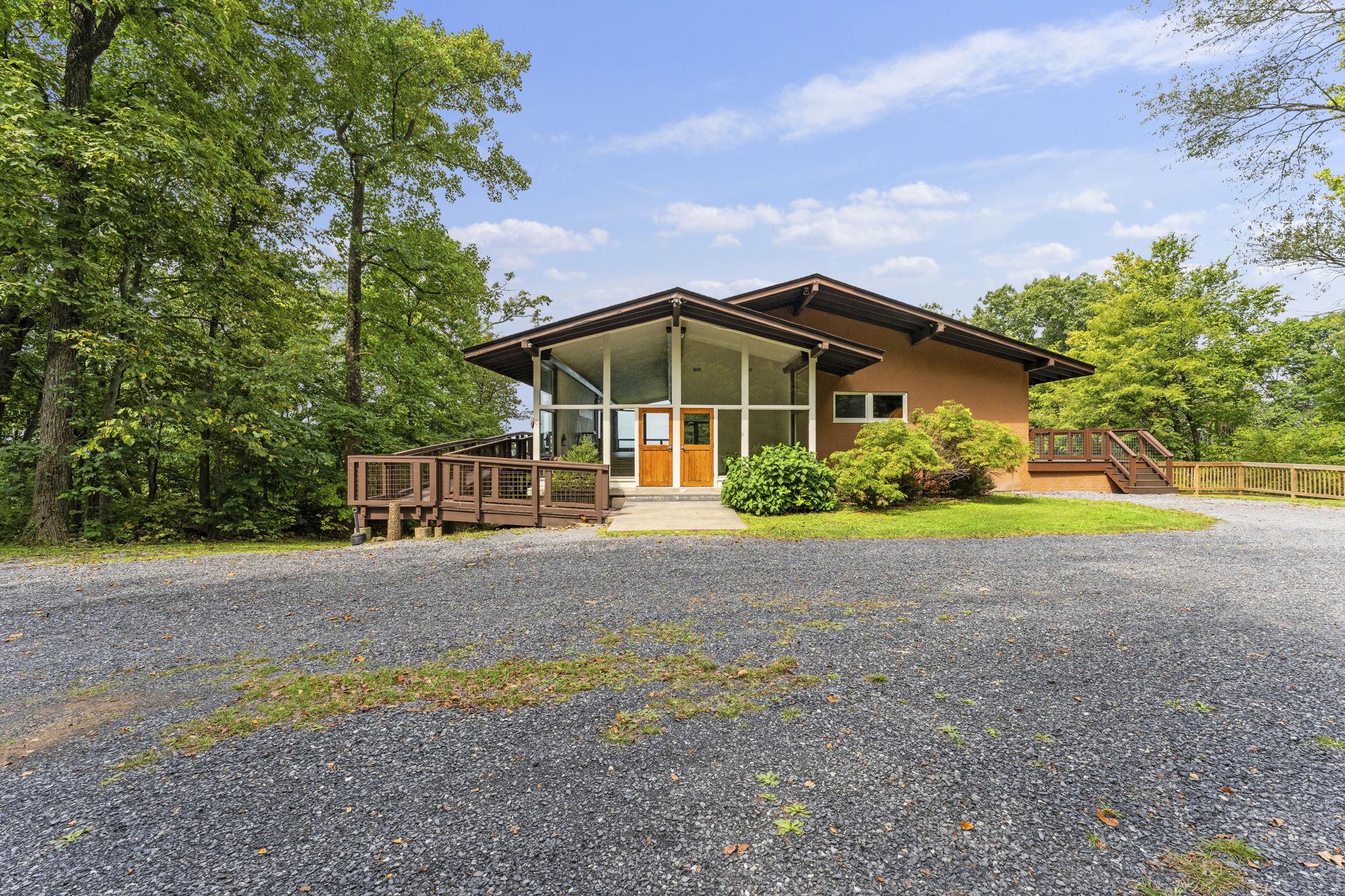  4607 Blue Mountain Road, Linden, VA, 22642 - 物件實景