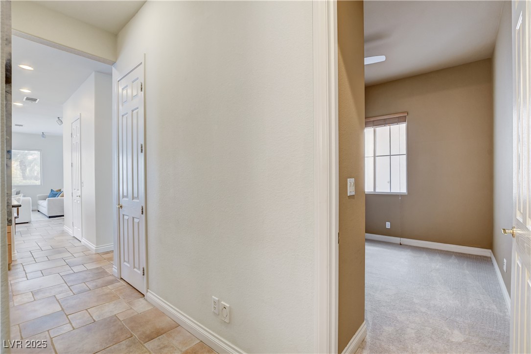 Henderson, Nevada, 89052, United States, 5 Bedrooms Bedrooms, ,4 BathroomsBathrooms,Residential,For Sale,1989374