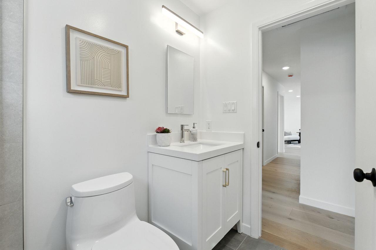 South San Francisco, California, 94080, United States, 4 Bedrooms Bedrooms, ,3 BathroomsBathrooms,Residential,For Sale,1951166