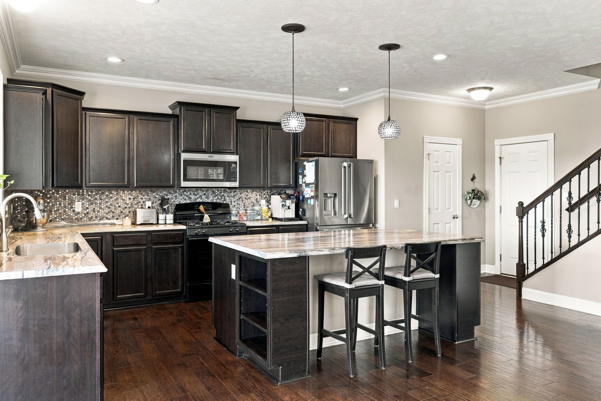  215 Horse Shoe Drive, Clinton, PA 15026 - 物件實景