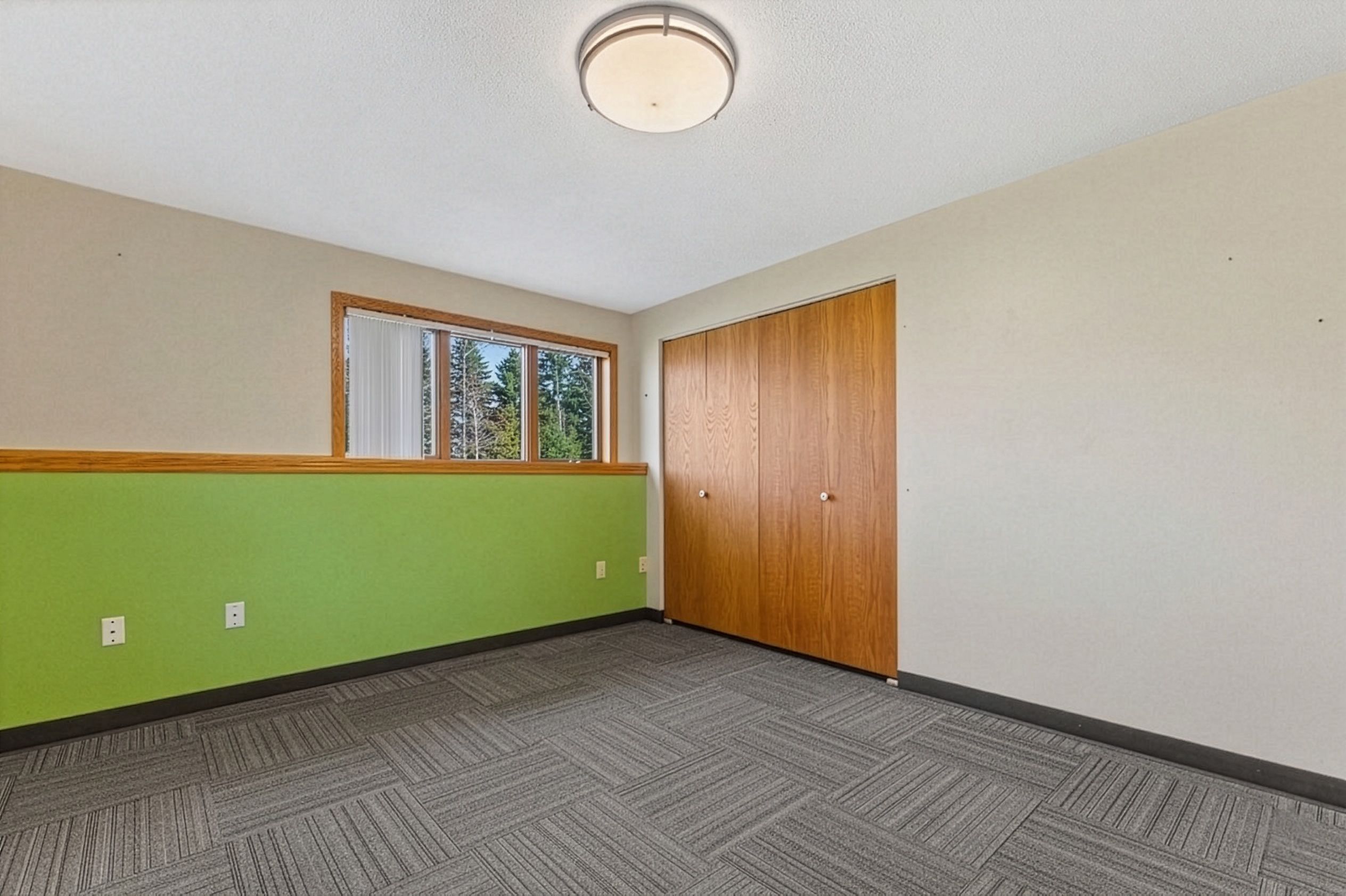  tranquil 3-acre homestead in union  grove - 物件實景