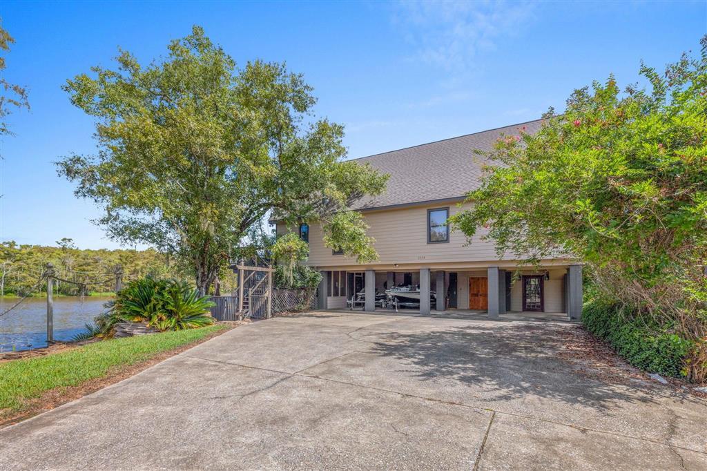 Lake Charles, Louisiana, 70615, United States, 3 Bedrooms Bedrooms, ,3 BathroomsBathrooms,Residential,For Sale,1926503