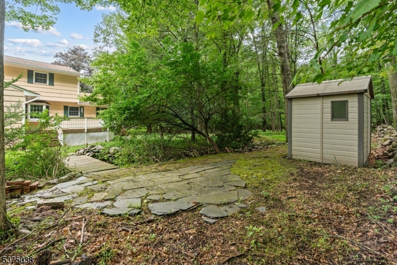 Parsippany-Troy Hills Twp., New Jersey, 07950, United States, 4 Bedrooms Bedrooms, ,3 BathroomsBathrooms,Residential,For Sale,1906733