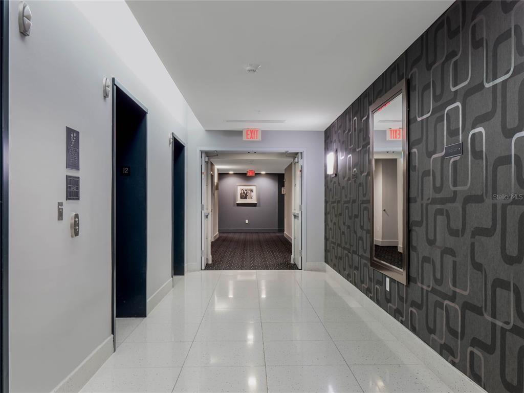 Orlando, Florida, 32801, United States, 2 Bedrooms Bedrooms, ,2 BathroomsBathrooms,Residential,For Sale,1987593