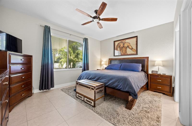 Oakland Park, Florida, 33334, United States, 3 Bedrooms Bedrooms, ,2 BathroomsBathrooms,Residential,For Sale,1992878