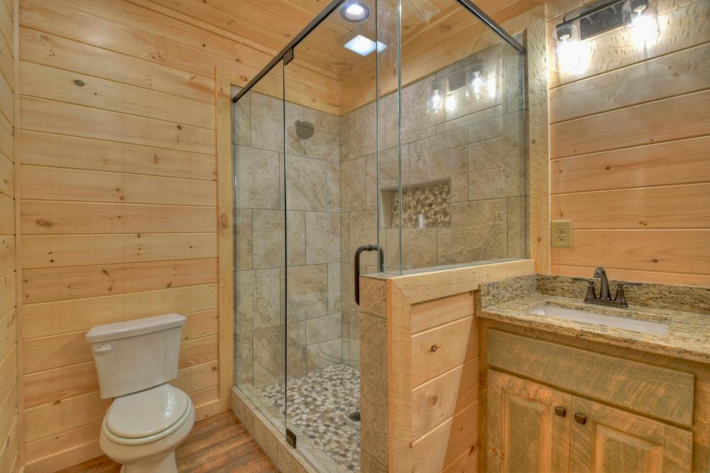 Mineral Bluff, Georgia, 30559, United States, 4 Bedrooms Bedrooms, ,4 BathroomsBathrooms,Residential,For Sale,1871299