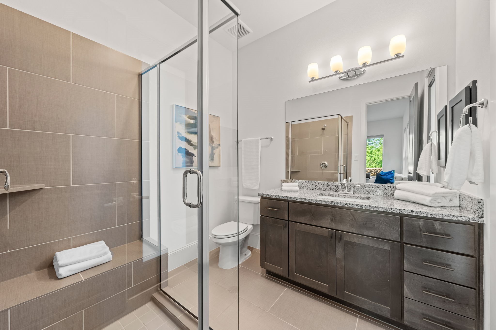  4534 Mimosa Drive - 物件實景