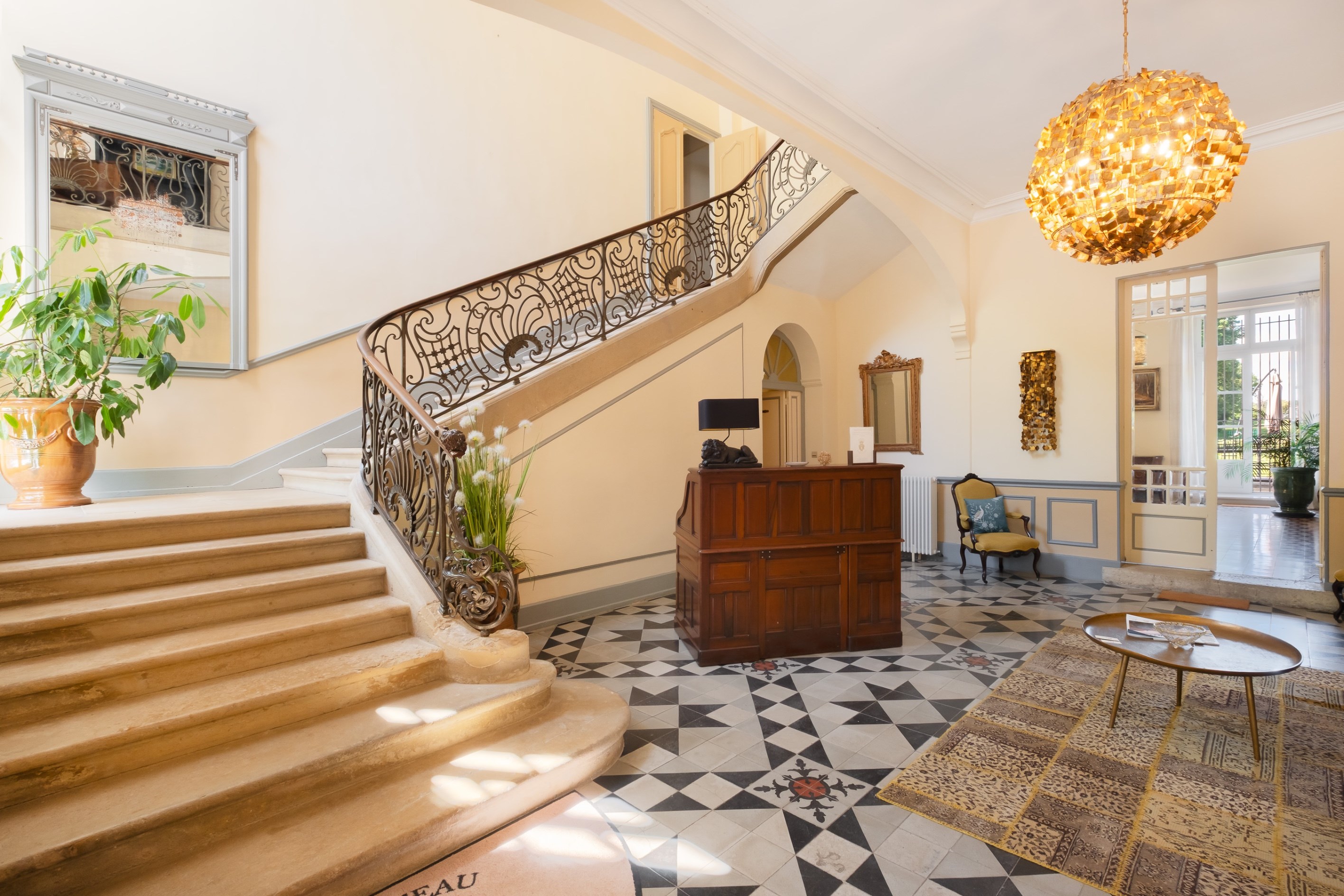  Pézenas 17TH-Century Chateau  Exceptional Estate & Hospitality Opportunity - 物件實景